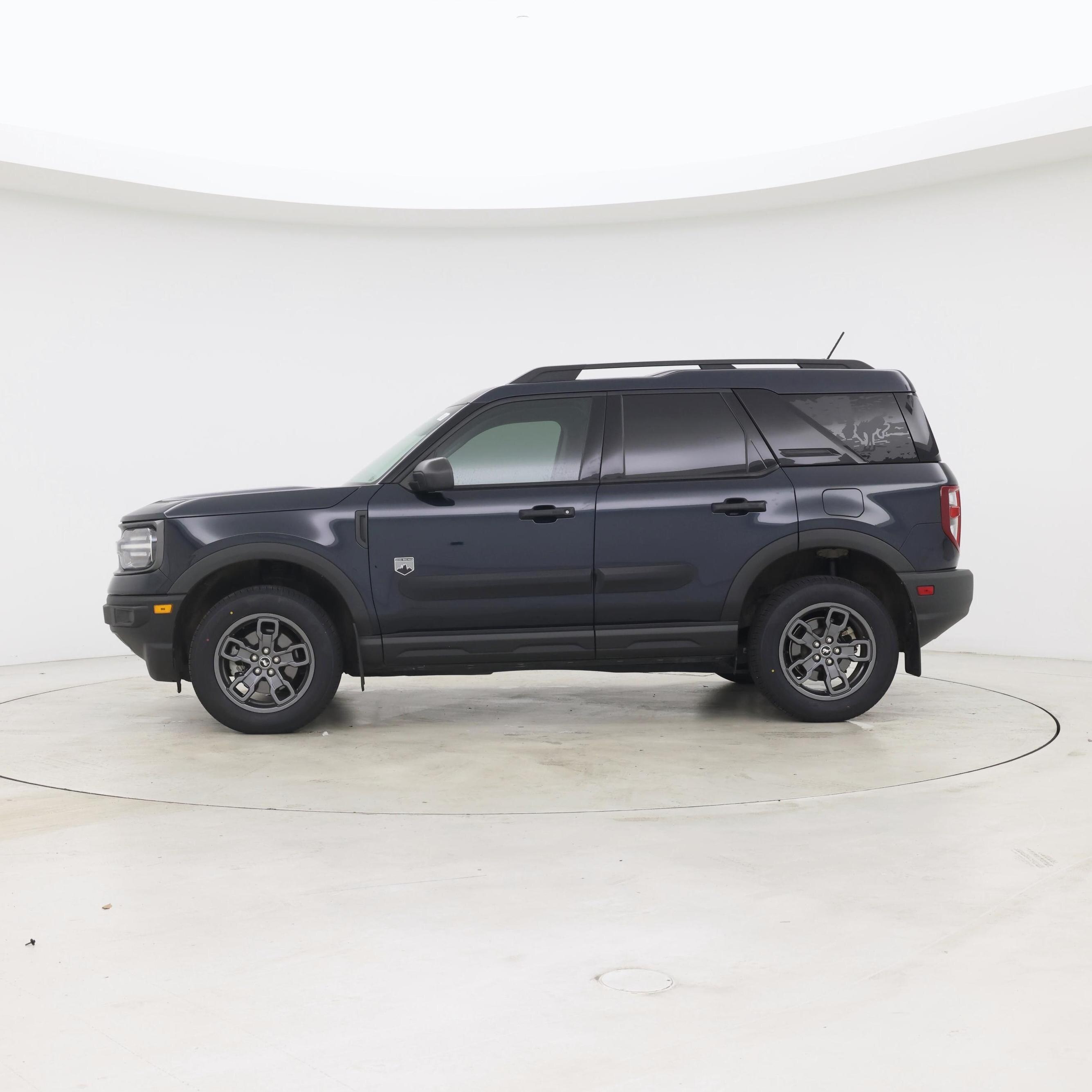 Thumbnail: 2022 Ford Bronco Sport - 3