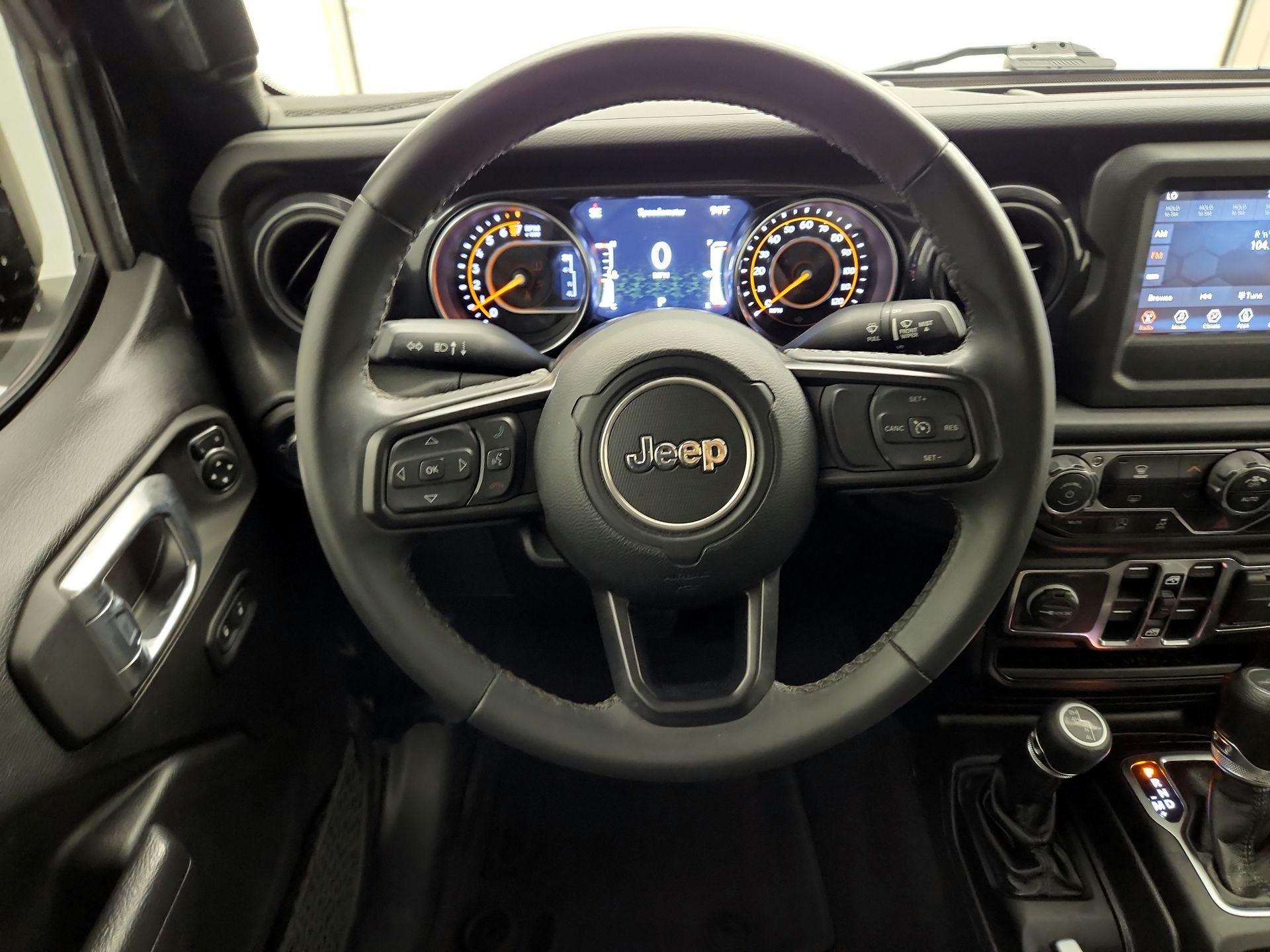 Thumbnail: 2022 Jeep Gladiator - 10