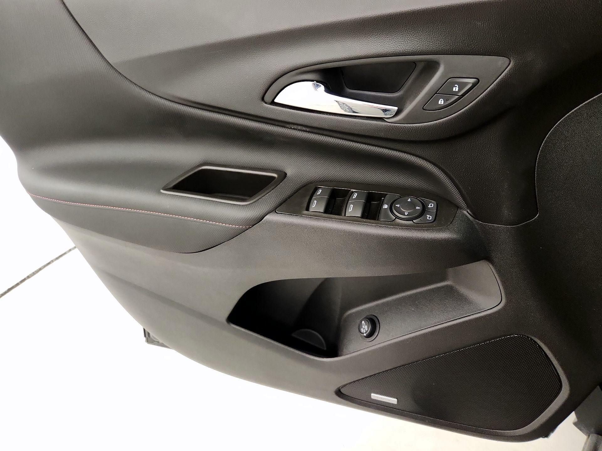 Thumbnail: 2023 Chevrolet Equinox - 12