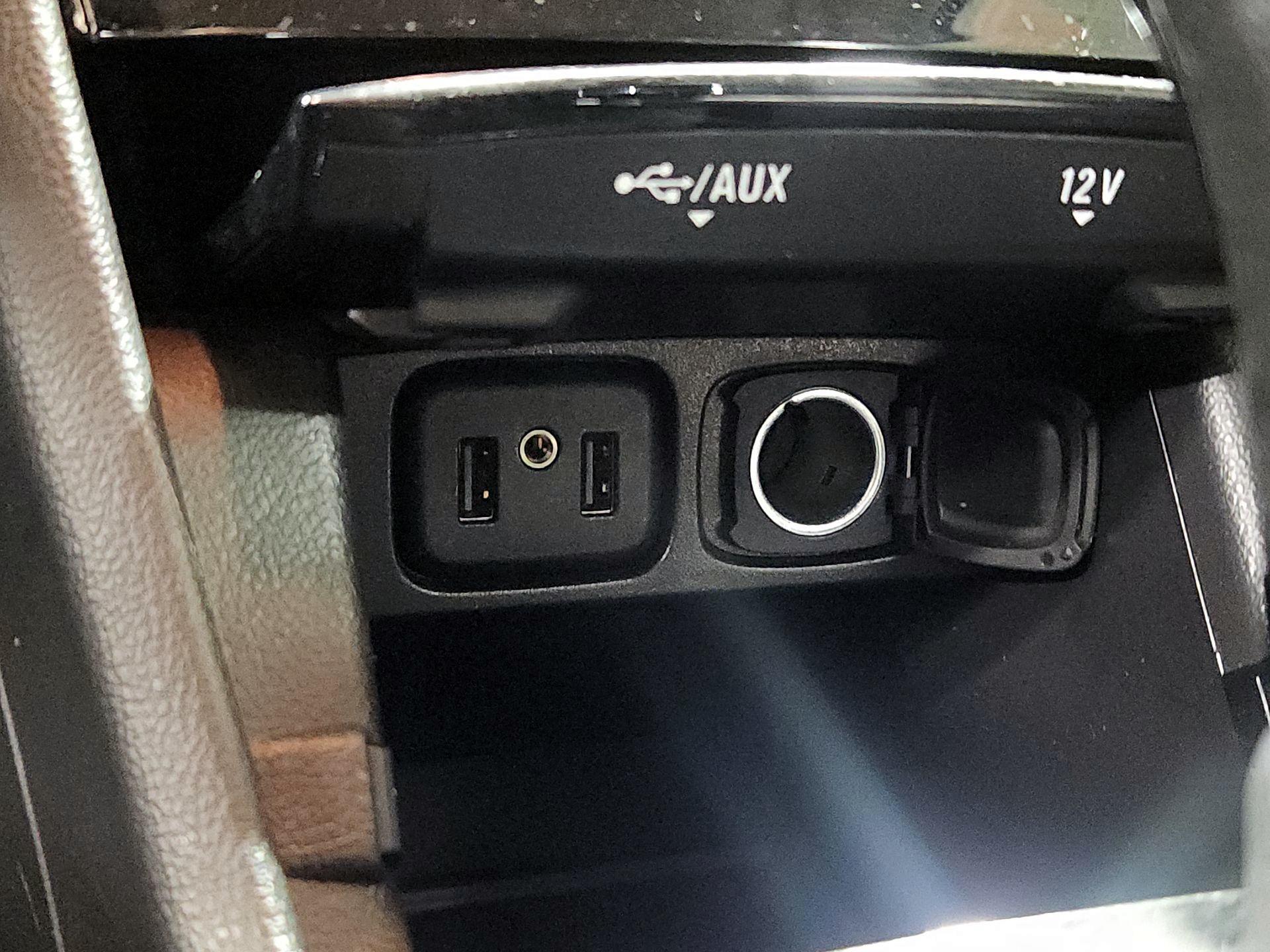 Thumbnail: 2022 Buick Encore - 18