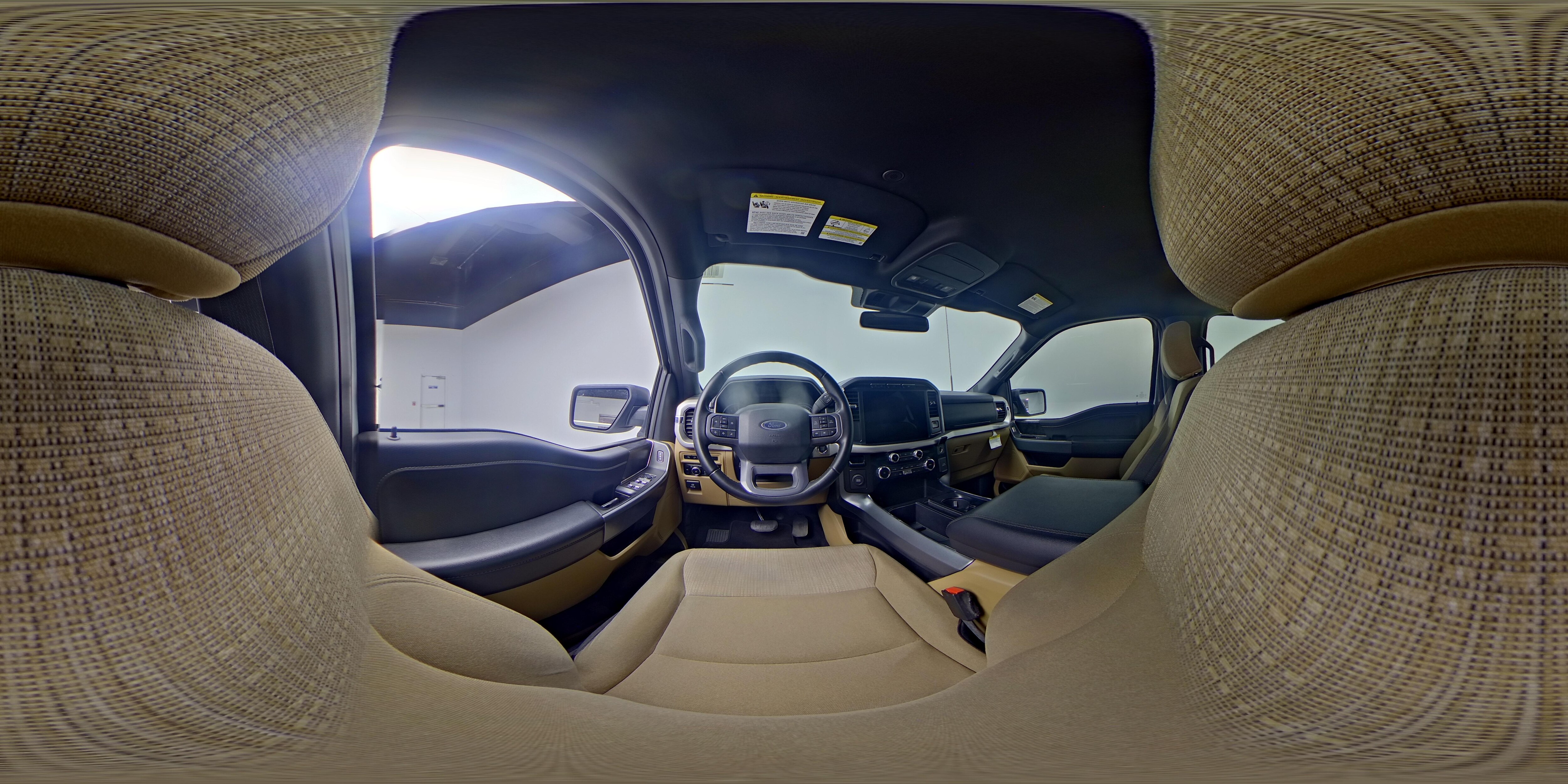 2023 Ford F-150 XLT - Photo 27
