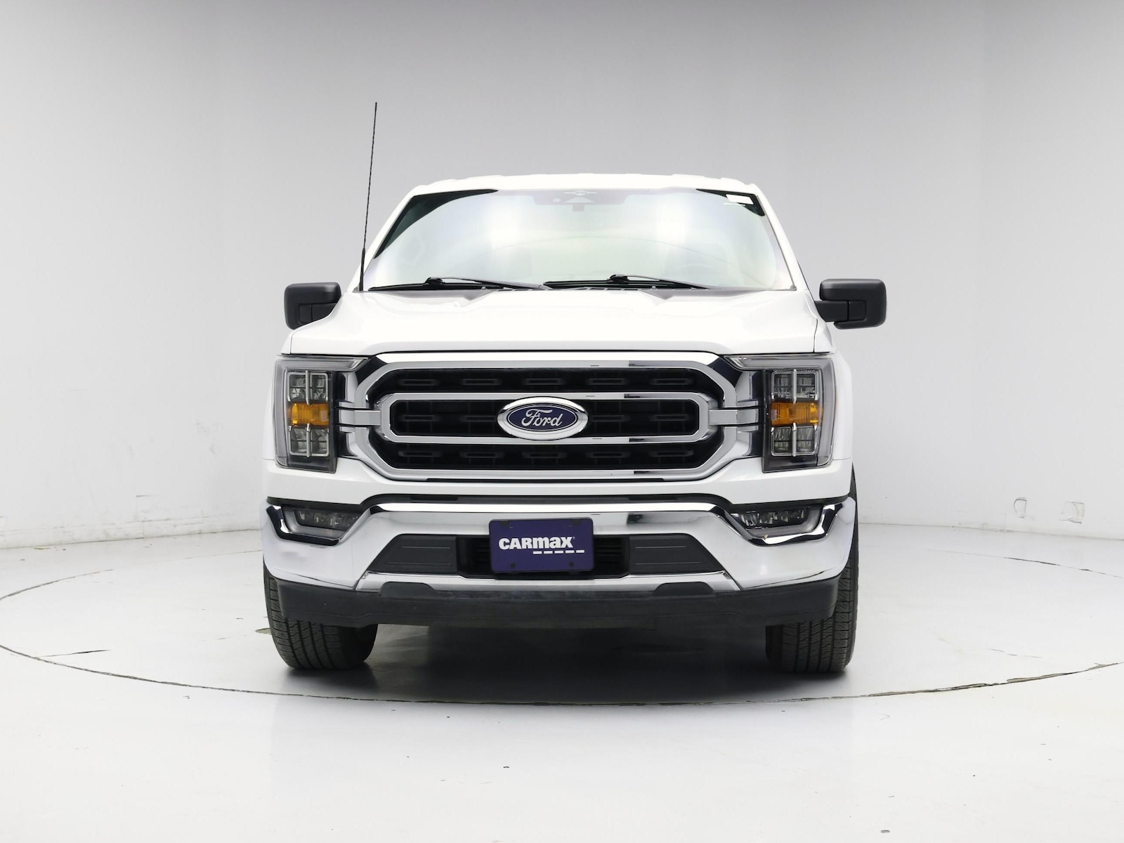 2023 Ford F-150 XLT - Photo 6