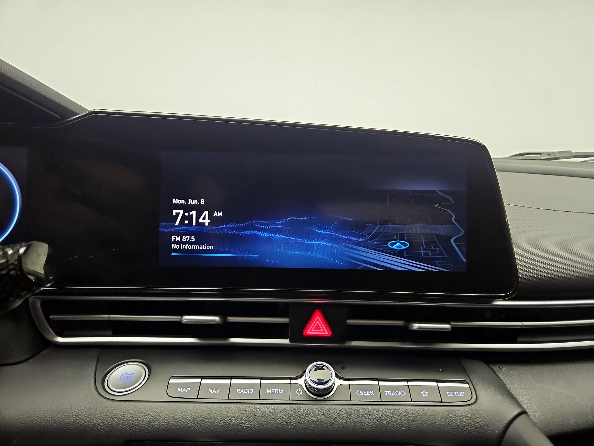 Thumbnail: 2023 Hyundai Elantra - 16