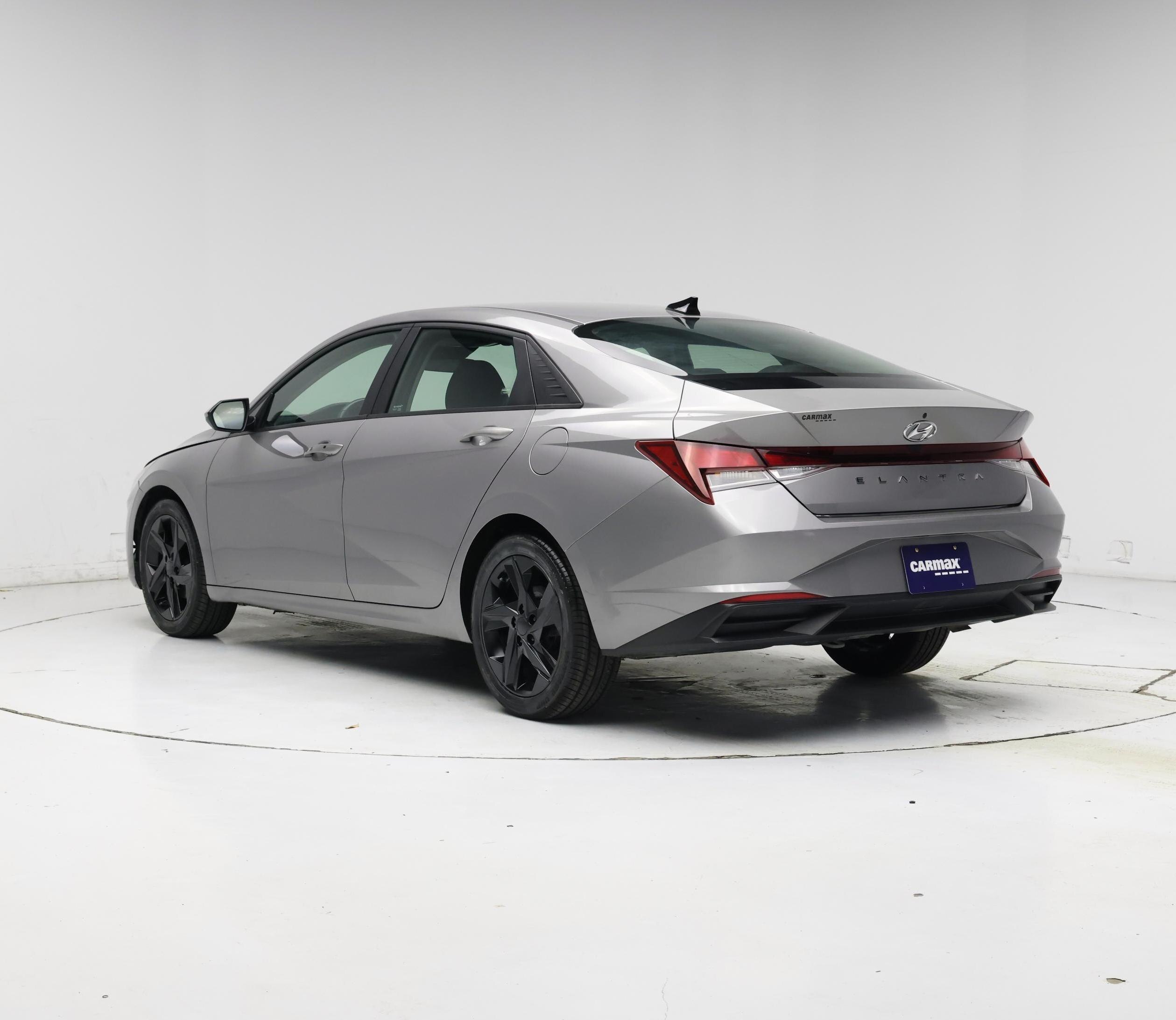 Thumbnail: 2023 Hyundai Elantra - 2