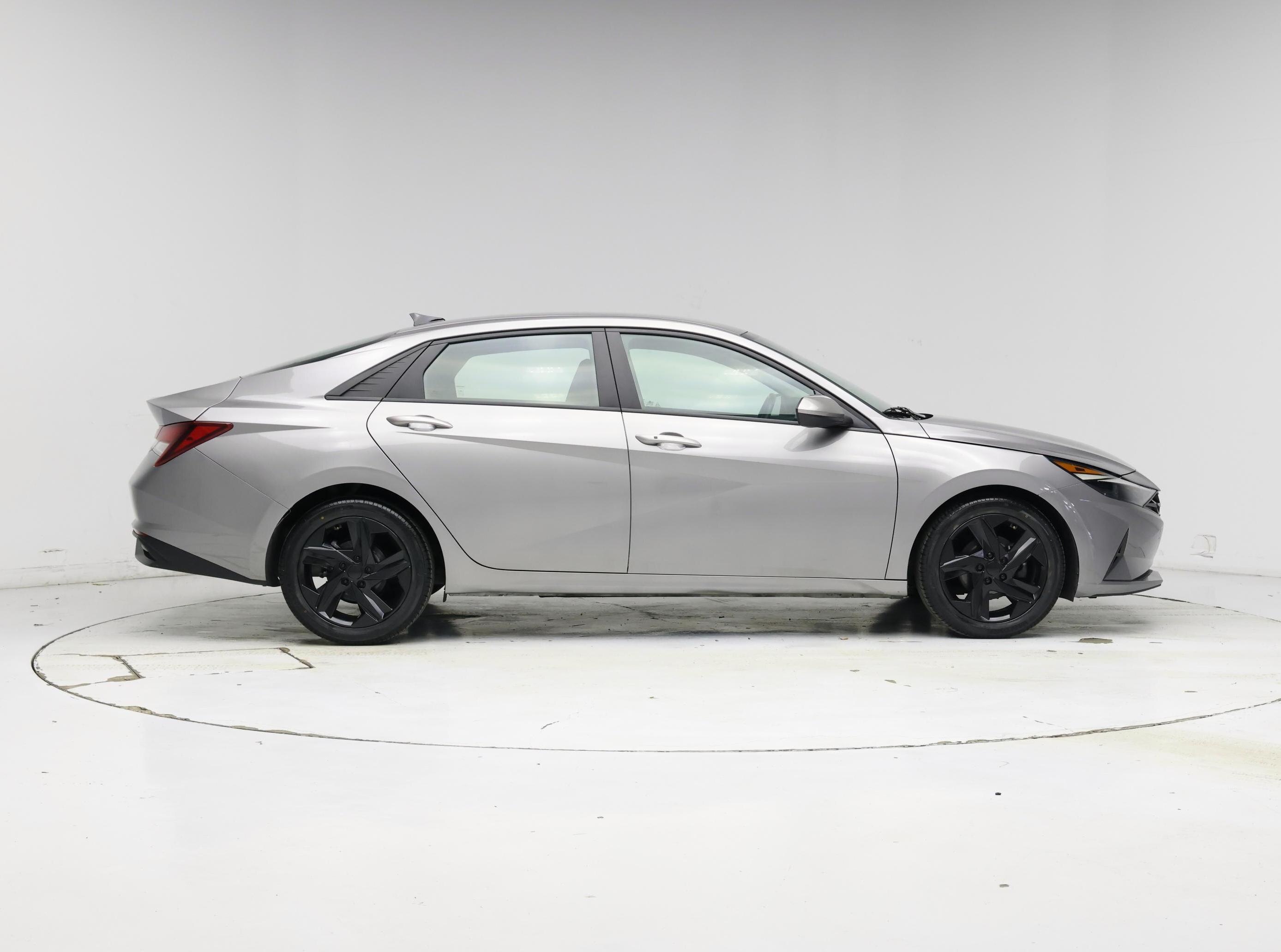Thumbnail: 2023 Hyundai Elantra - 7
