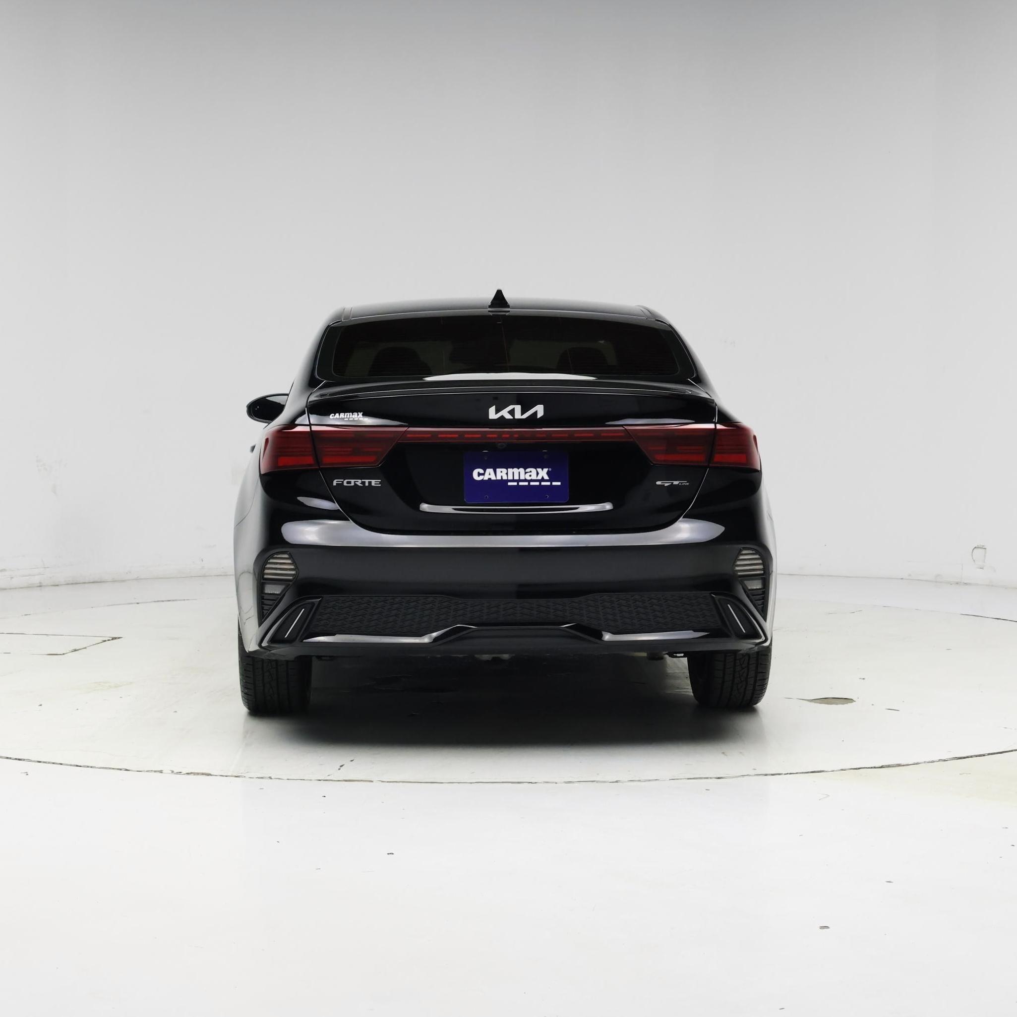 Thumbnail: 2023 Kia Forte - 6