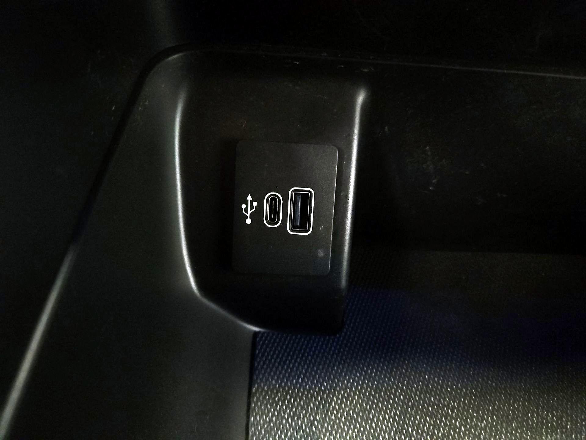 Thumbnail: 2025 Ford F-150 - 18