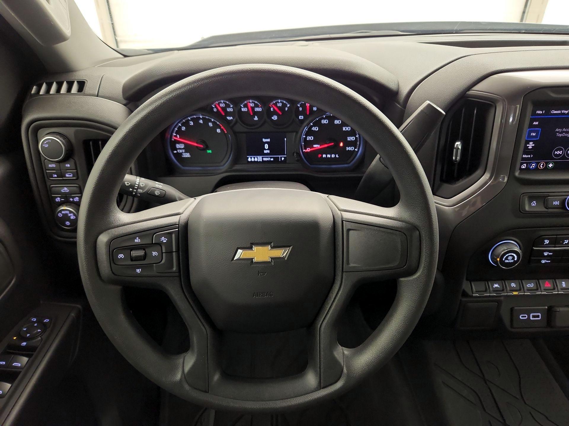 Thumbnail: 2025 Chevrolet Silverado 1500 - 10
