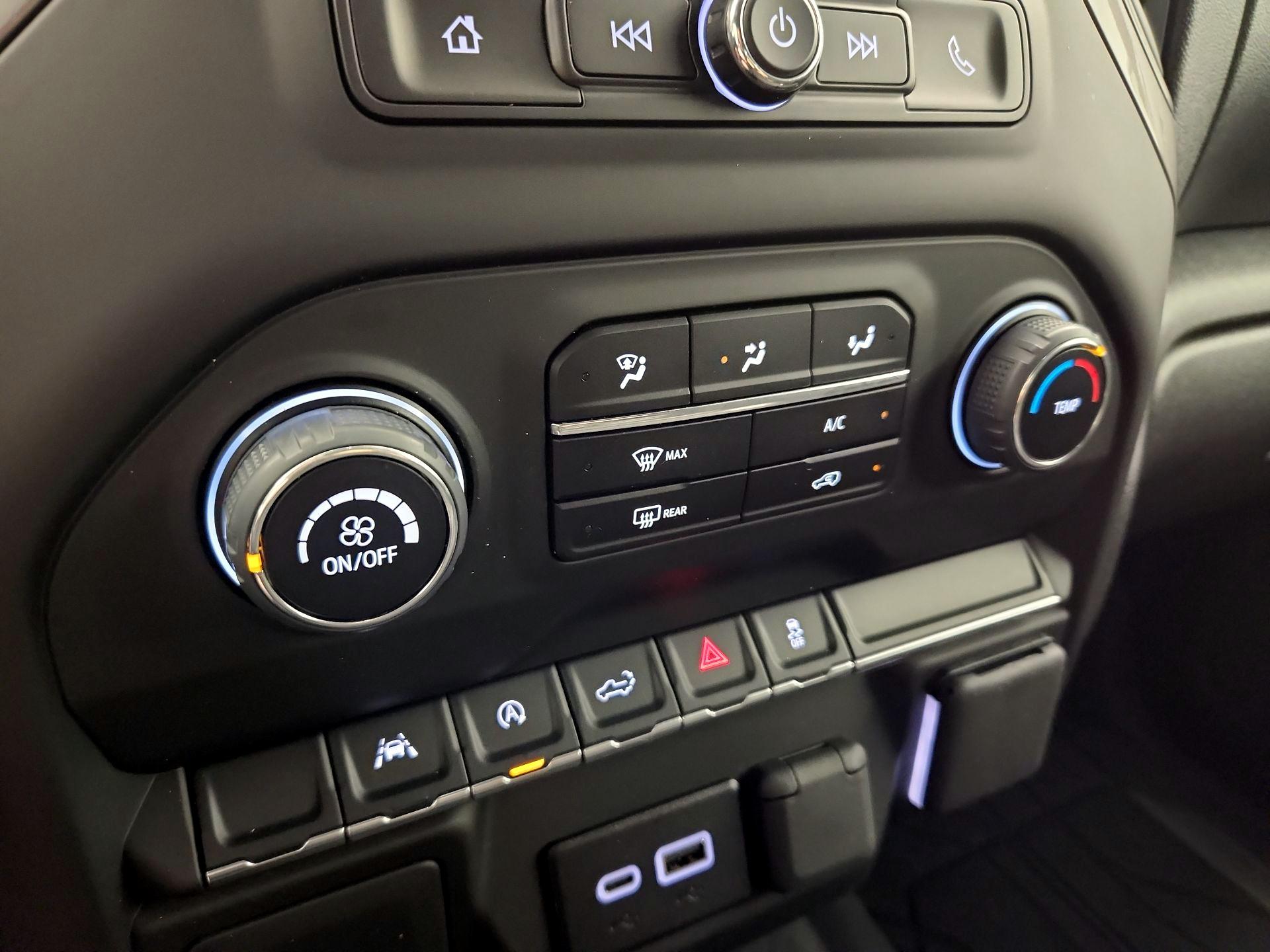 Thumbnail: 2025 Chevrolet Silverado 1500 - 15