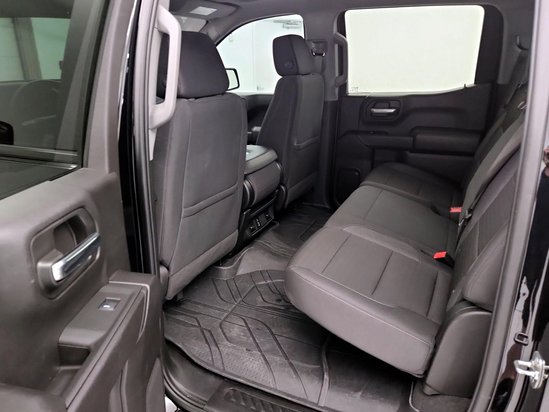 Thumbnail: 2025 Chevrolet Silverado 1500 - 18