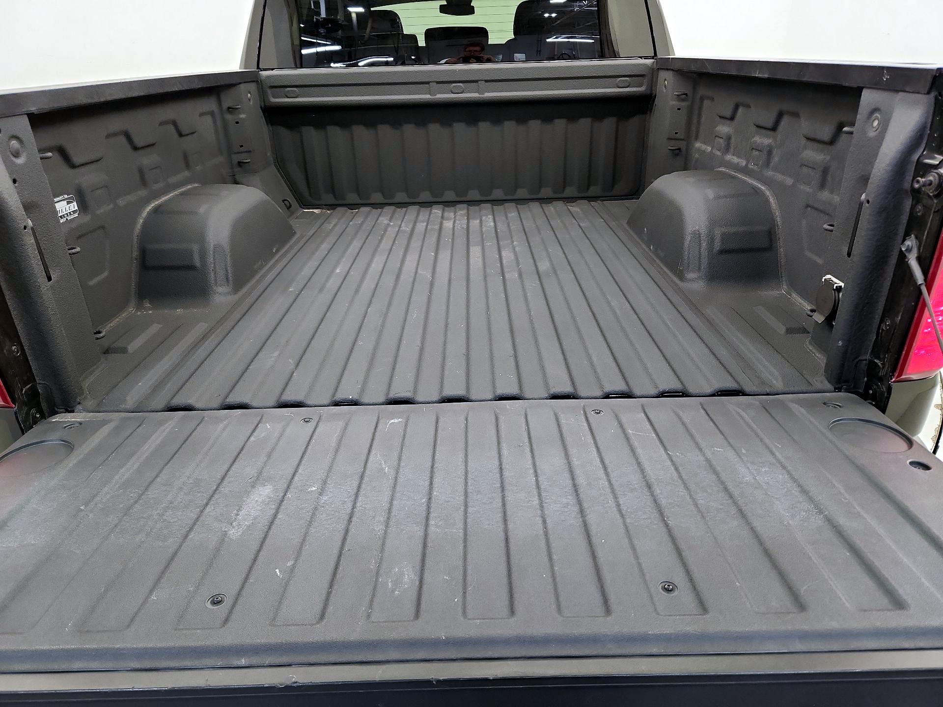 Thumbnail: 2025 Chevrolet Silverado 1500 - 20