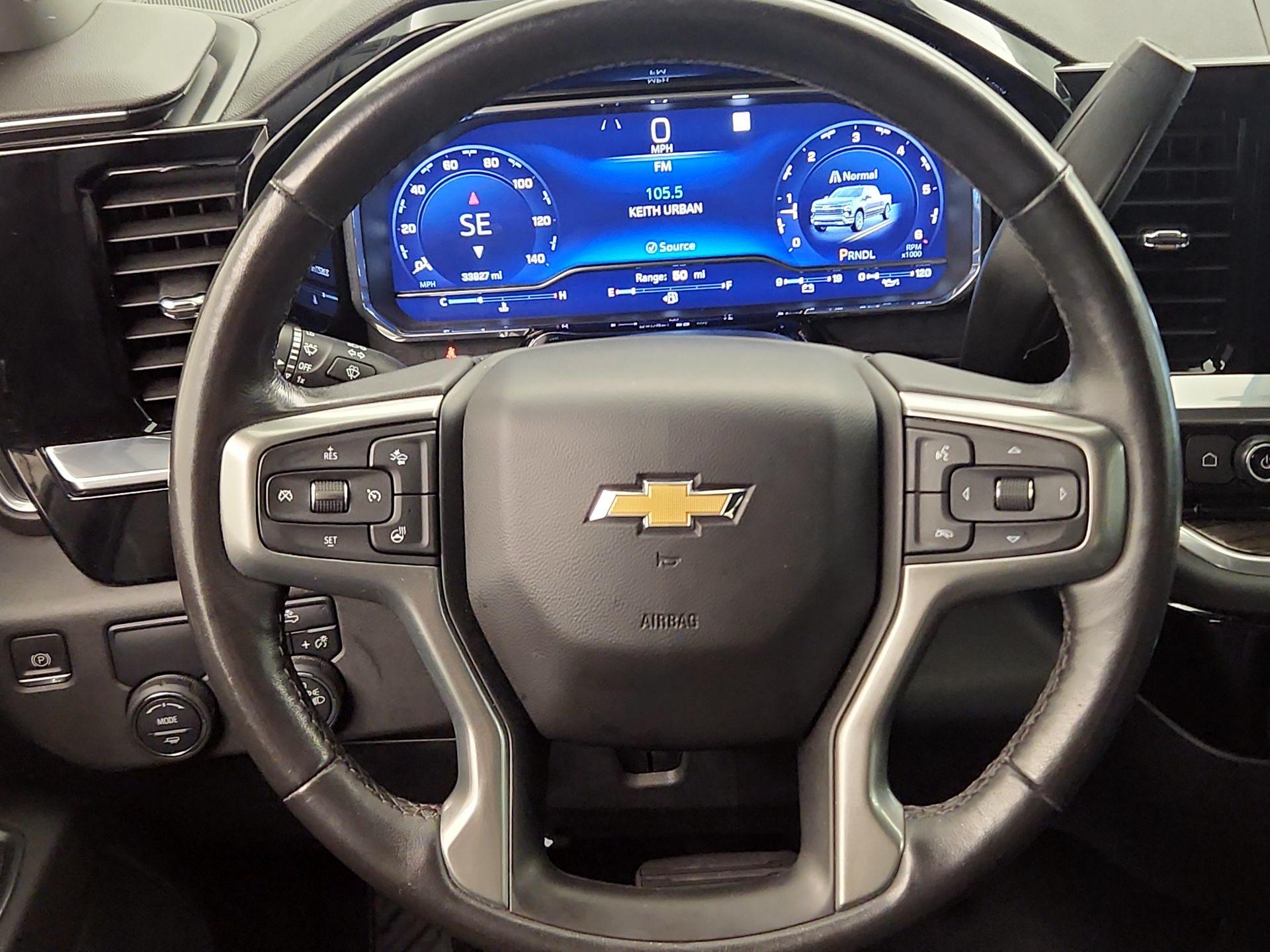 Thumbnail: 2022 Chevrolet Silverado 1500 - 10