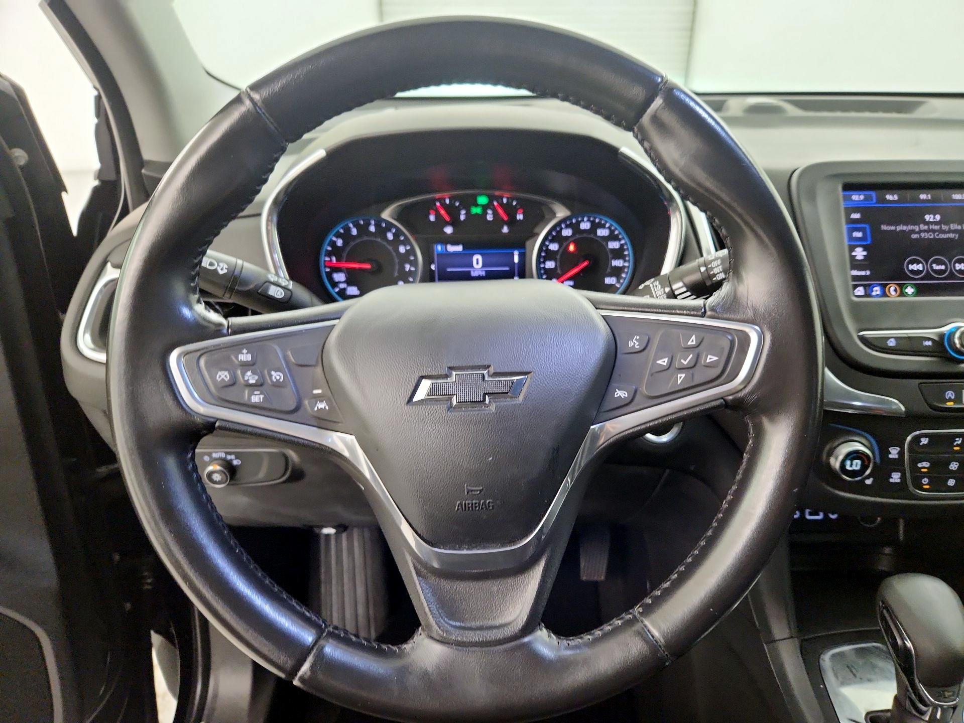 Thumbnail: 2022 Chevrolet Equinox - 10