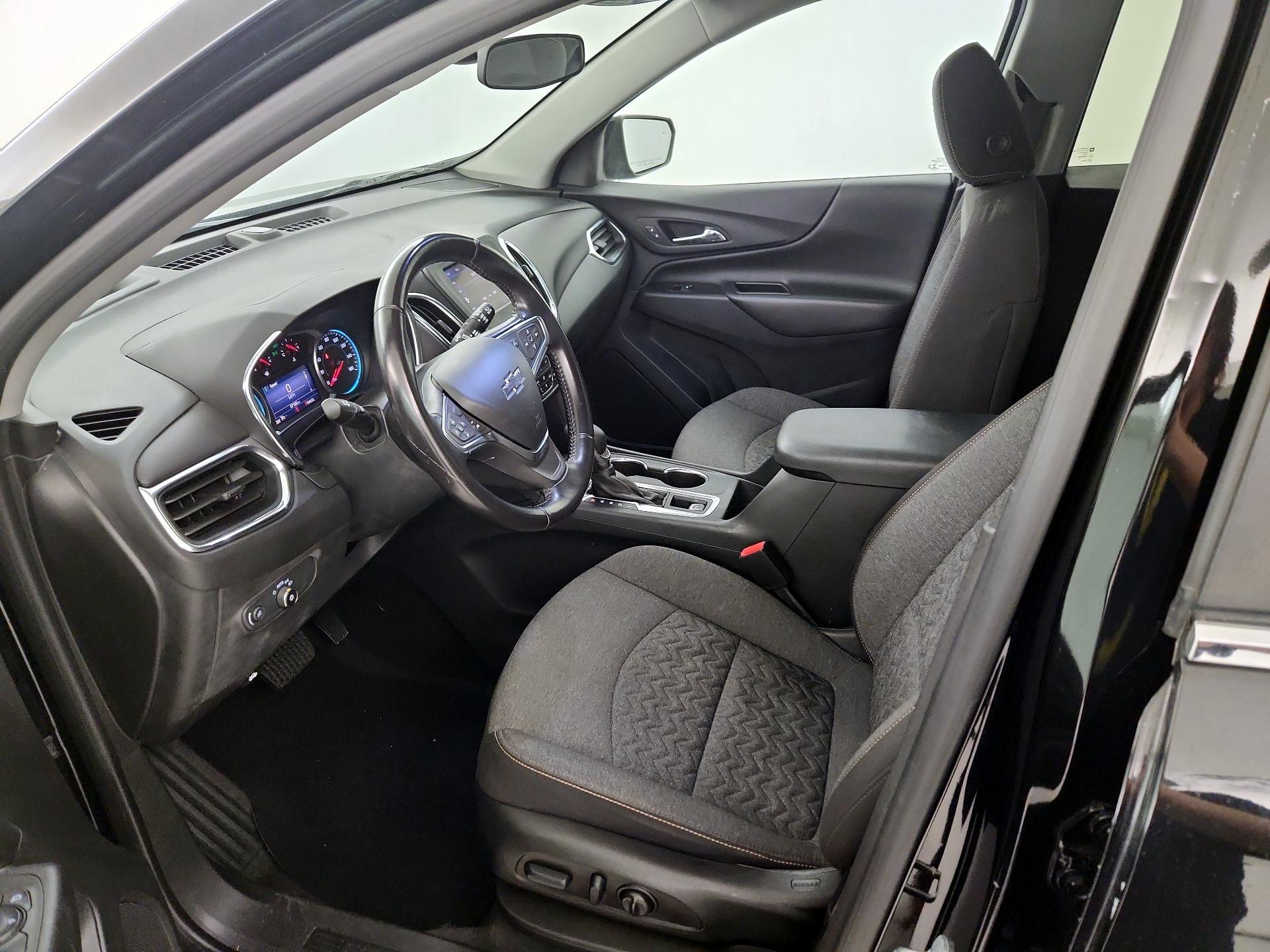 Thumbnail: 2022 Chevrolet Equinox - 11