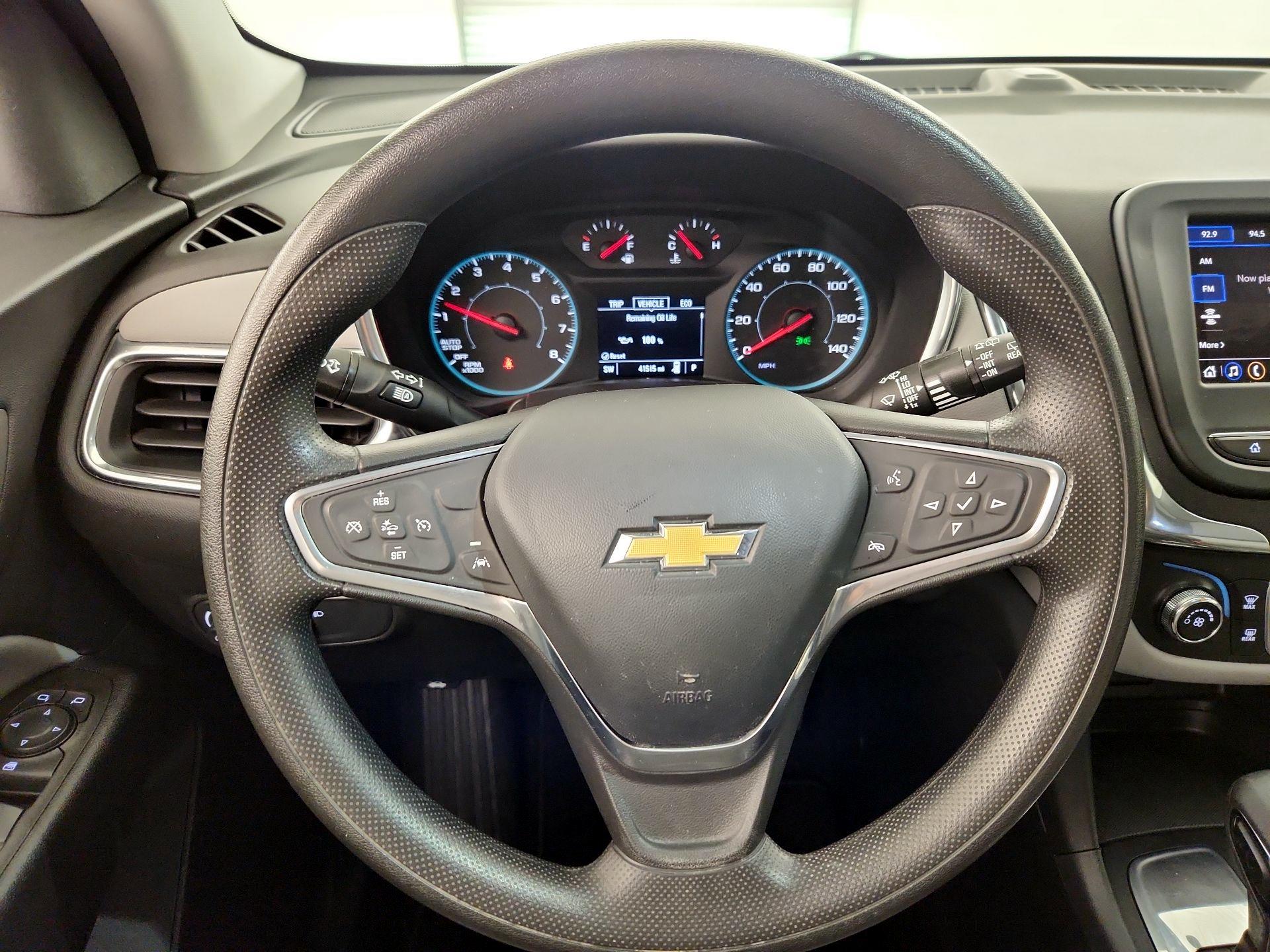 Thumbnail: 2023 Chevrolet Equinox - 10