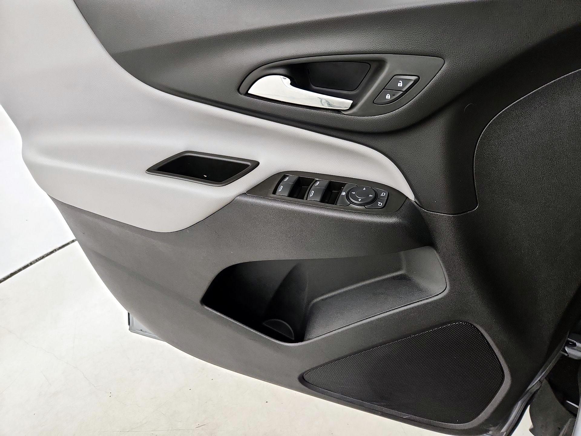 Thumbnail: 2023 Chevrolet Equinox - 12