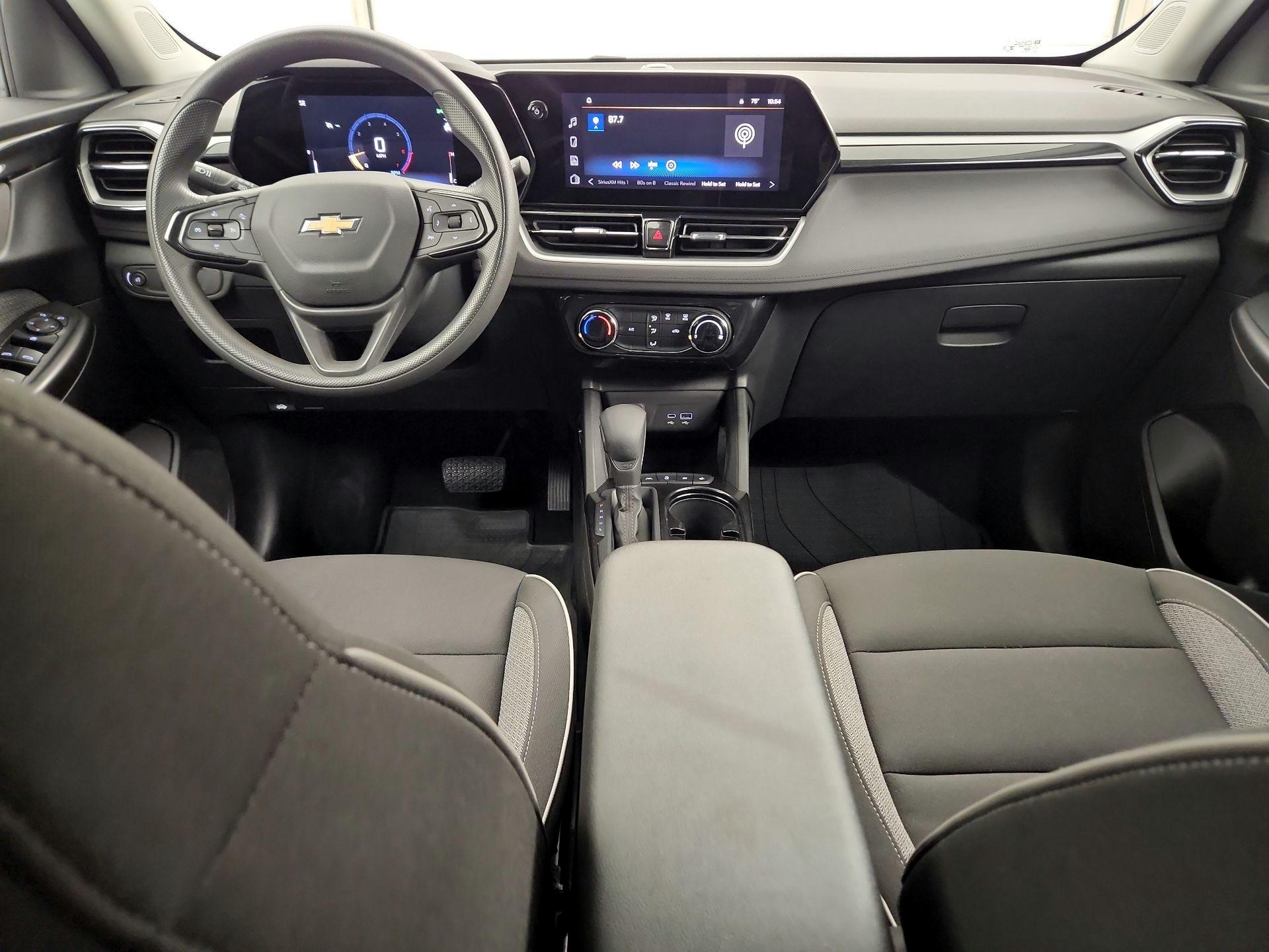 Thumbnail: 2024 Chevrolet TrailBlazer - 9