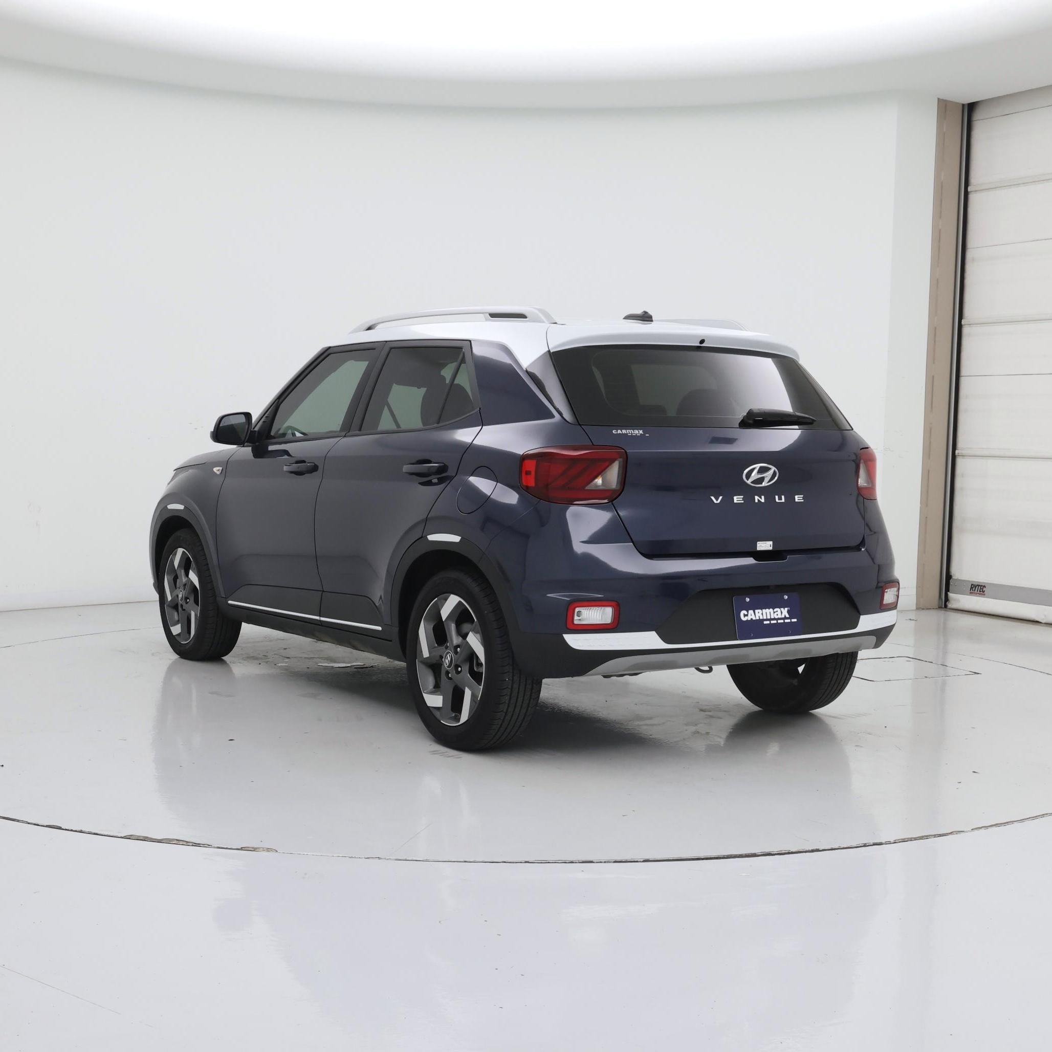 Thumbnail: 2025 Hyundai Venue - 2