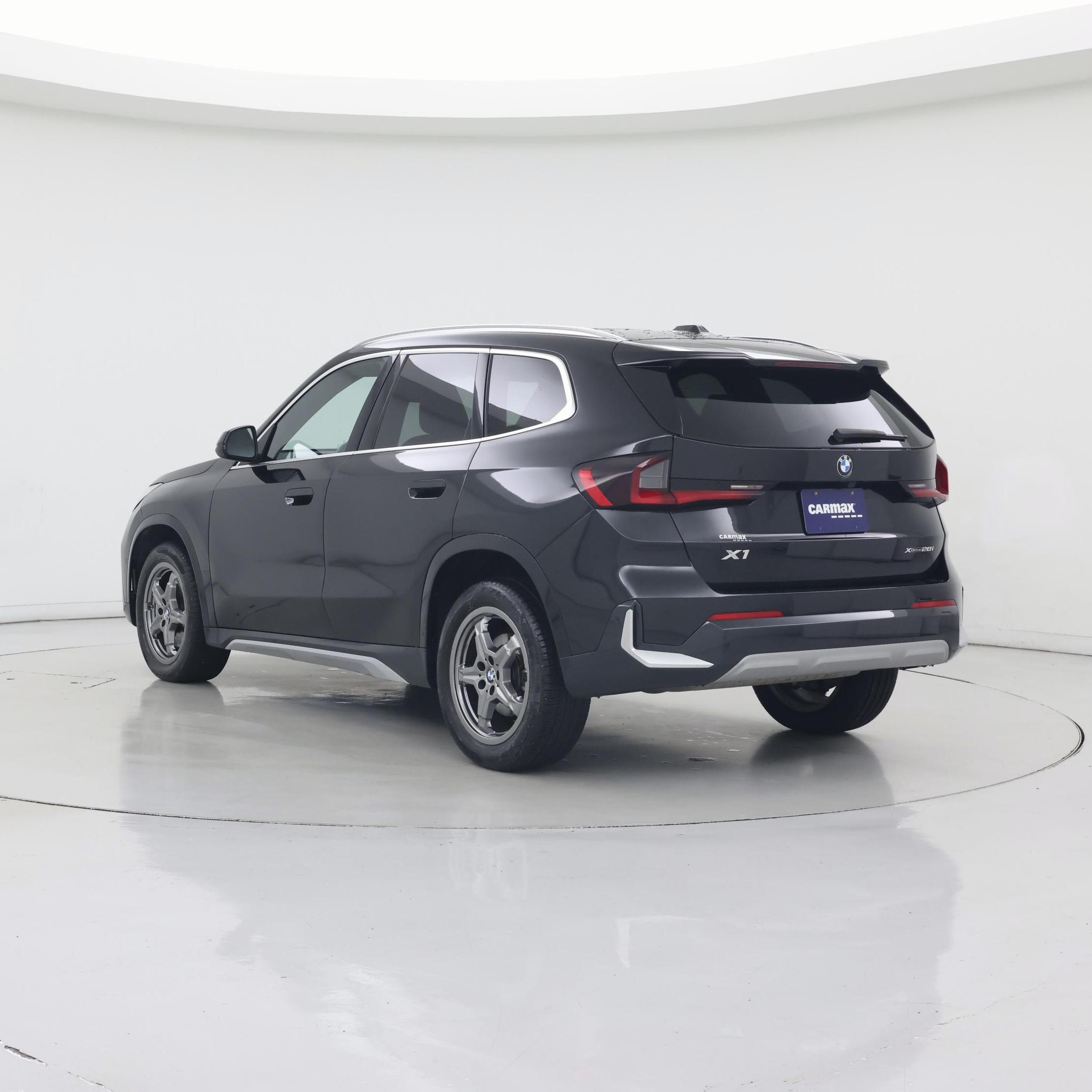 Thumbnail: 2025 BMW X1 - 2