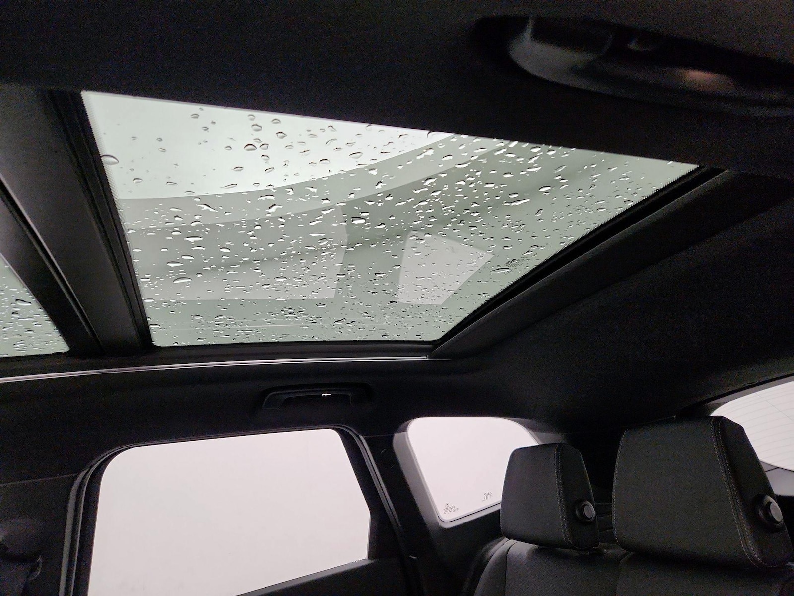 2025 BMW X1 28i - Photo 25