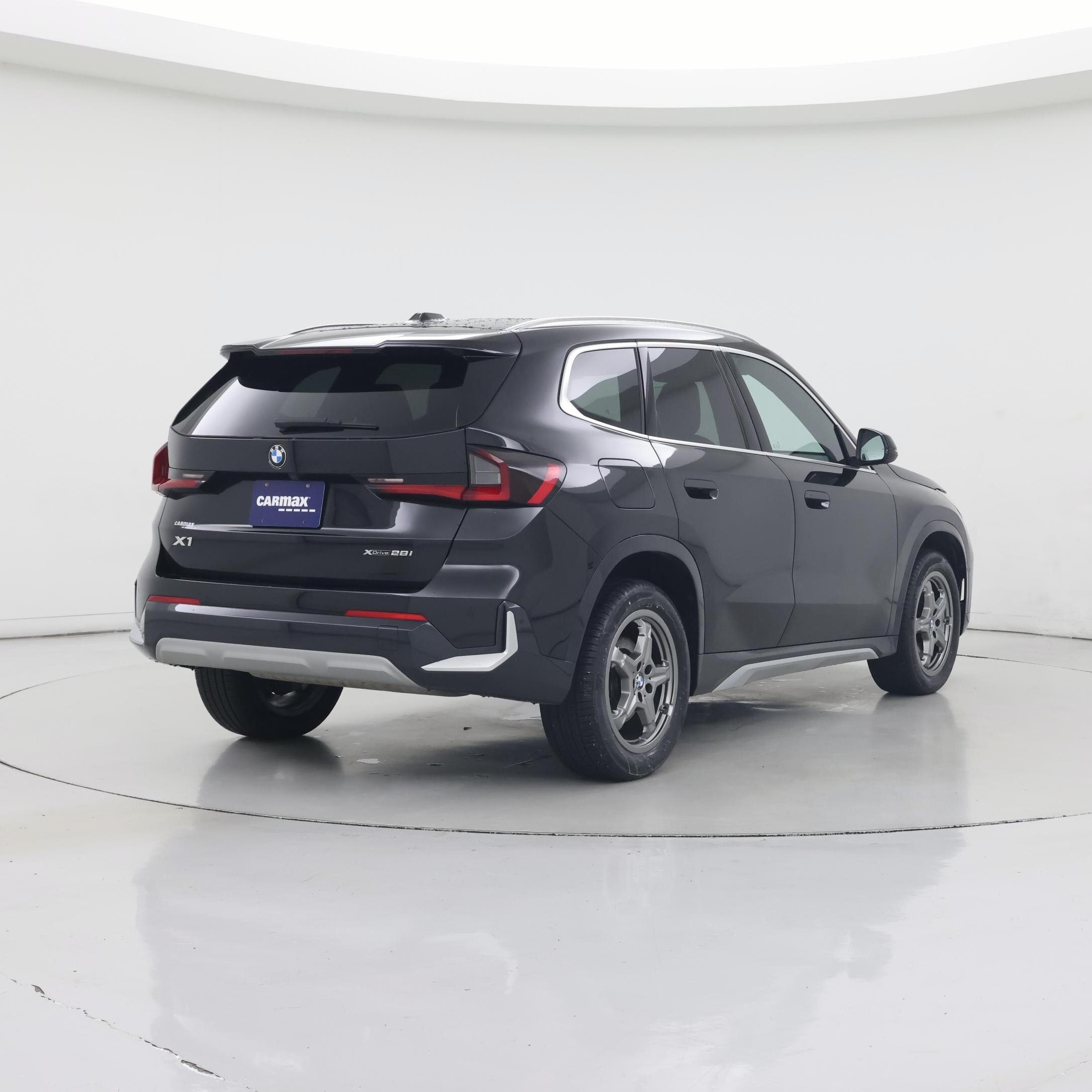 Thumbnail: 2025 BMW X1 - 8