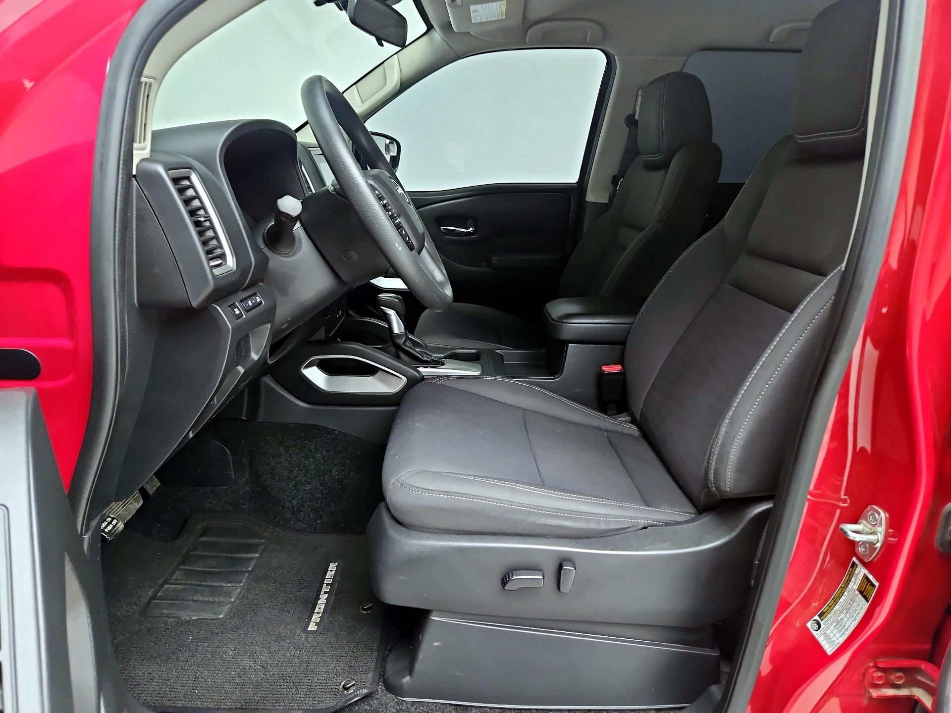 Thumbnail: 2022 Nissan Frontier - 11