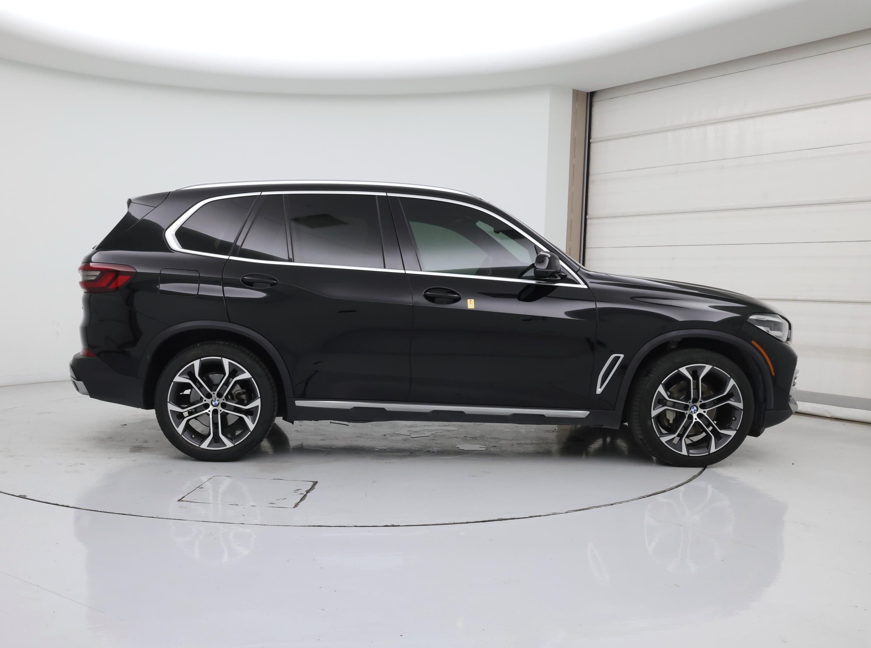 Thumbnail: 2022 BMW X5 - 7