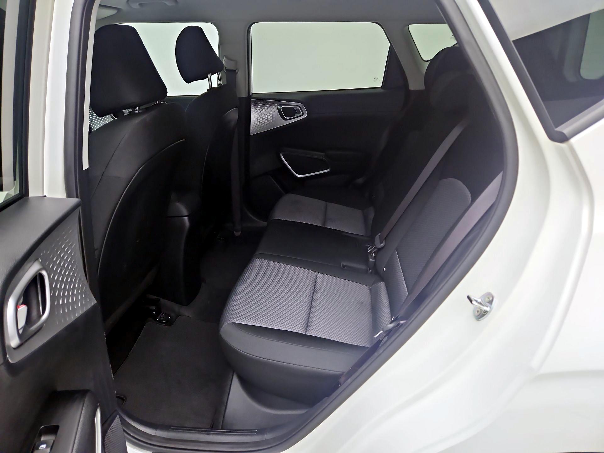 Thumbnail: 2025 Kia Soul - 19