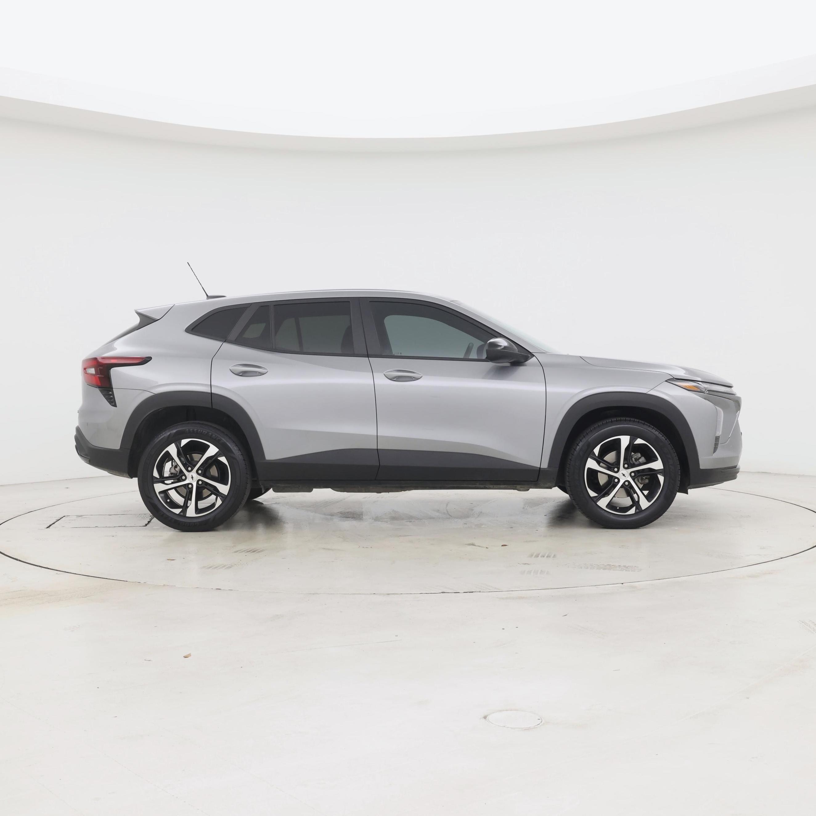 Thumbnail: 2025 Chevrolet Trax - 7