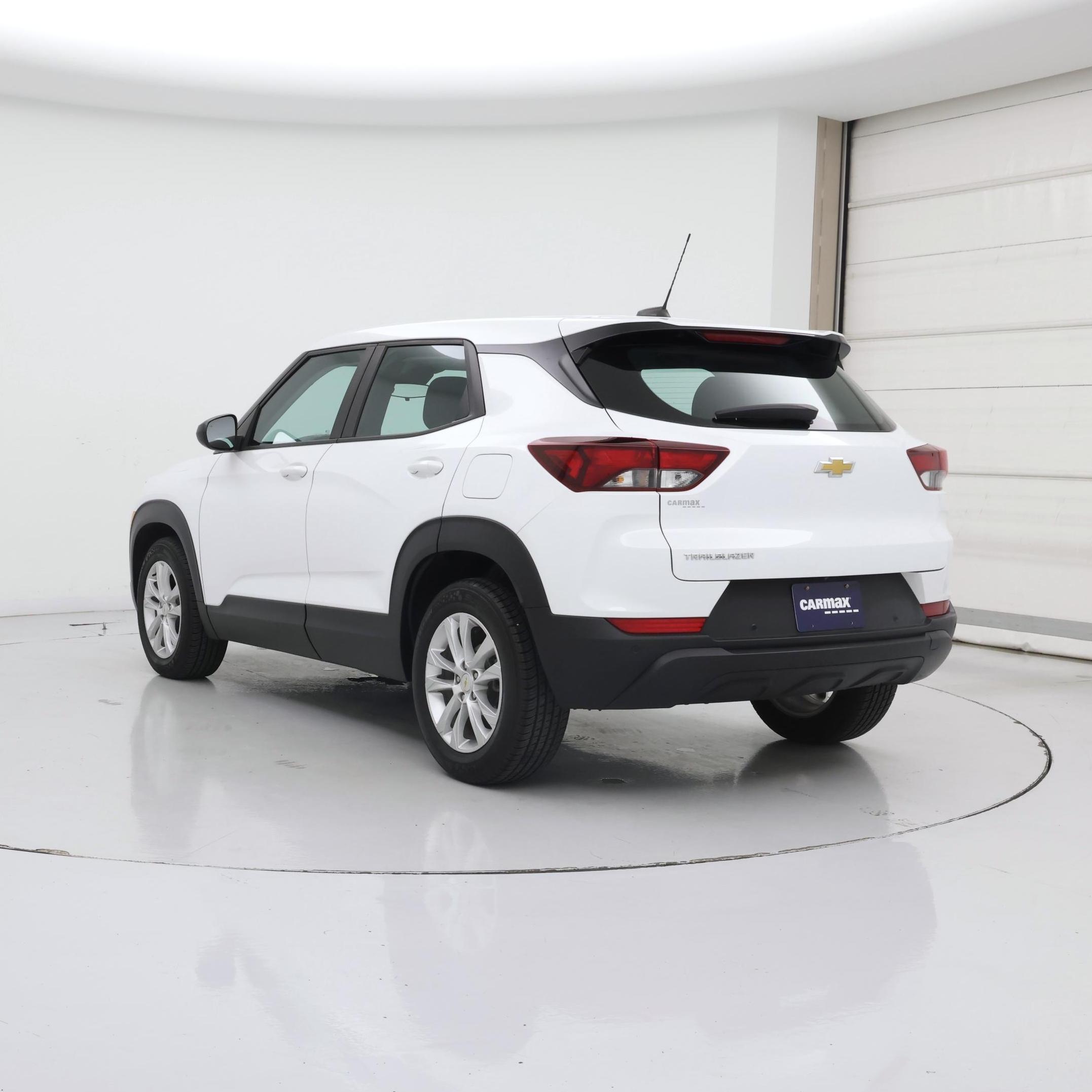 Thumbnail: 2021 Chevrolet TrailBlazer - 2