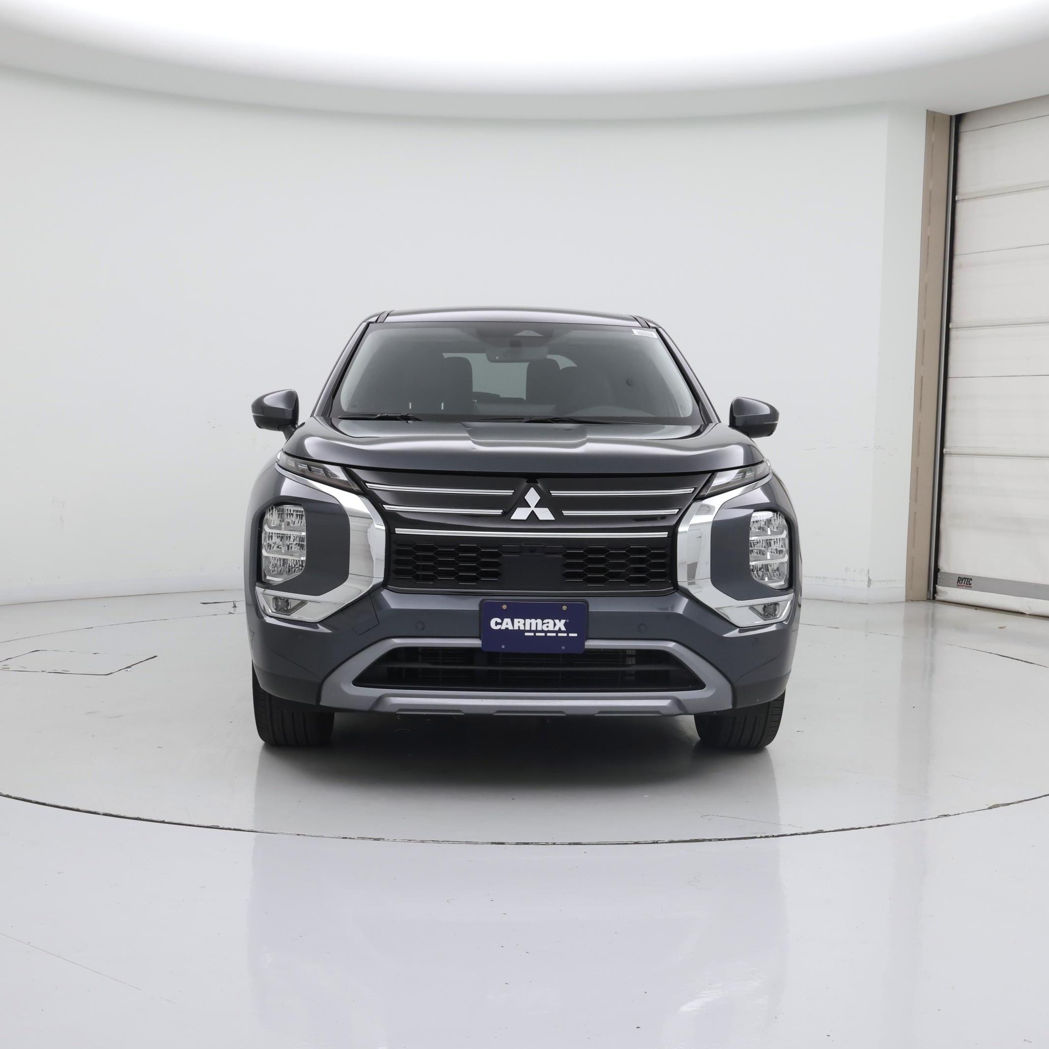 Thumbnail: 2025 Mitsubishi Outlander - 5