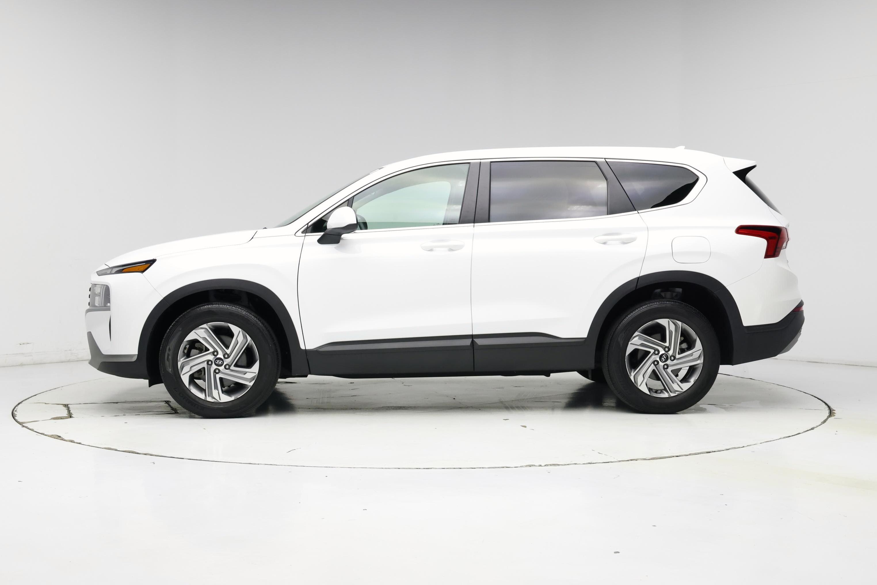 Thumbnail: 2023 Hyundai Santa Fe - 3