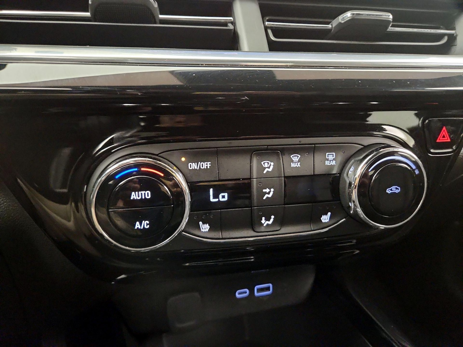 2024 Chevrolet Trax RS - Photo 15