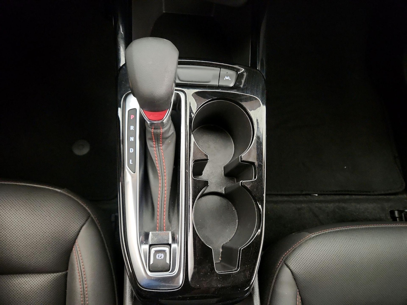 2024 Chevrolet Trax RS - Photo 16