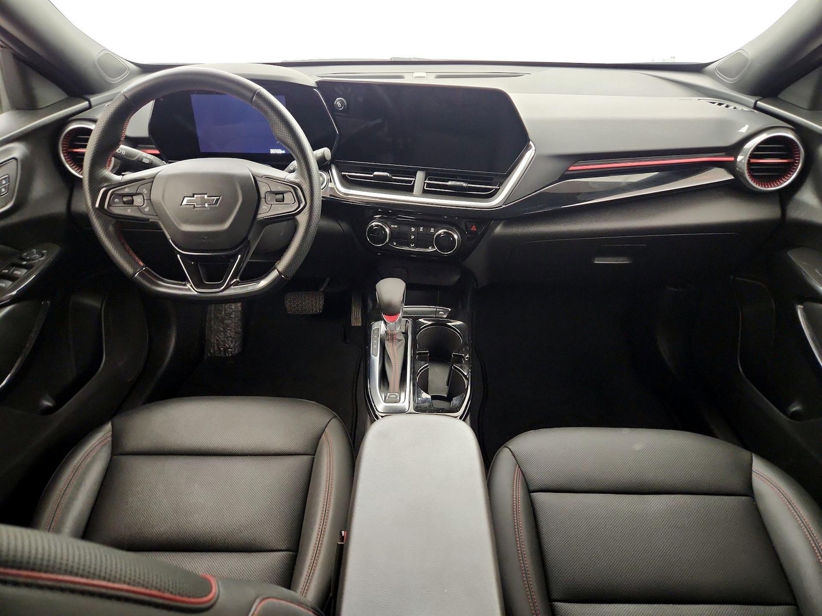 2024 Chevrolet Trax RS - Photo 8
