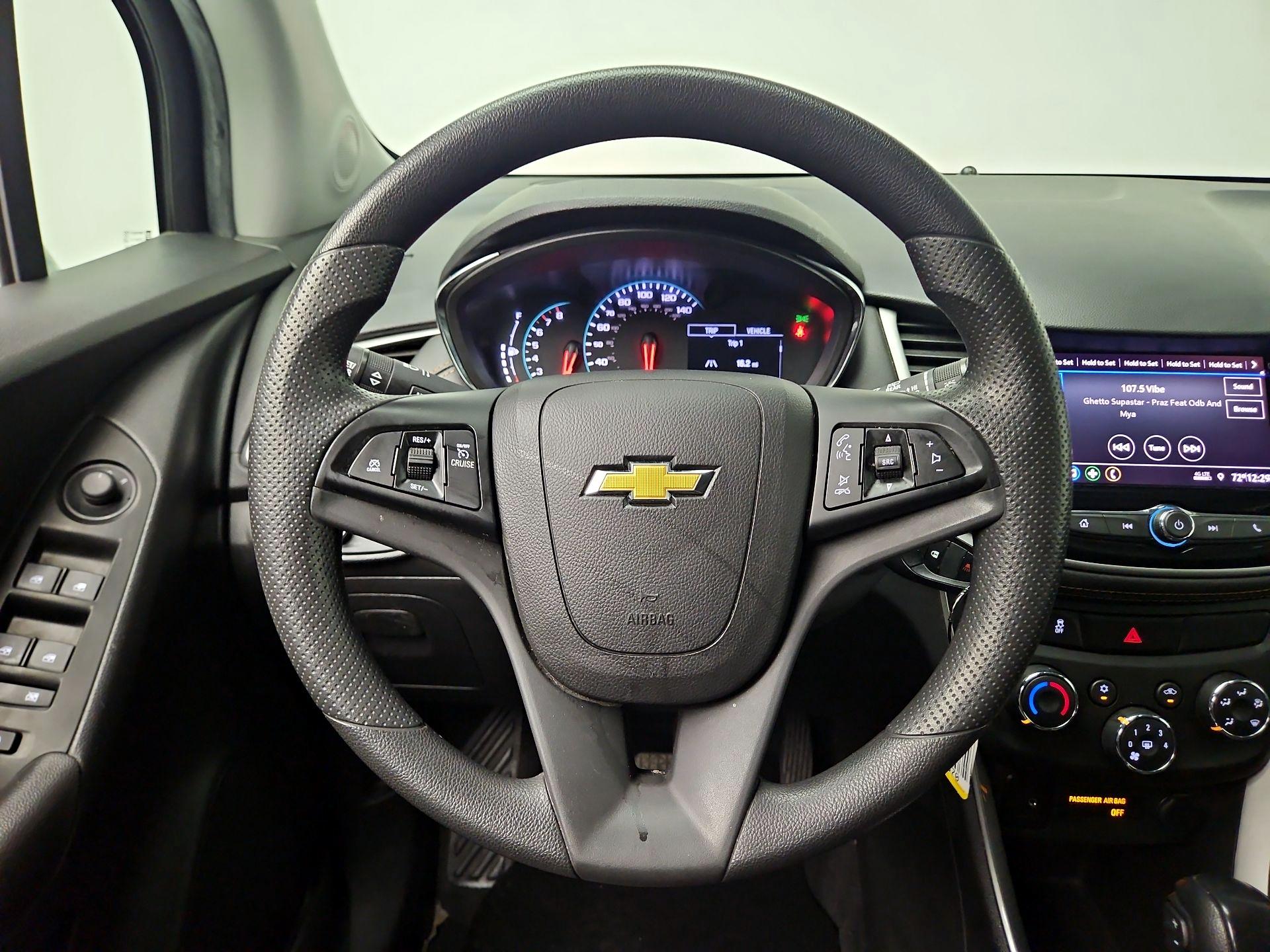 Thumbnail: 2020 Chevrolet Trax - 10