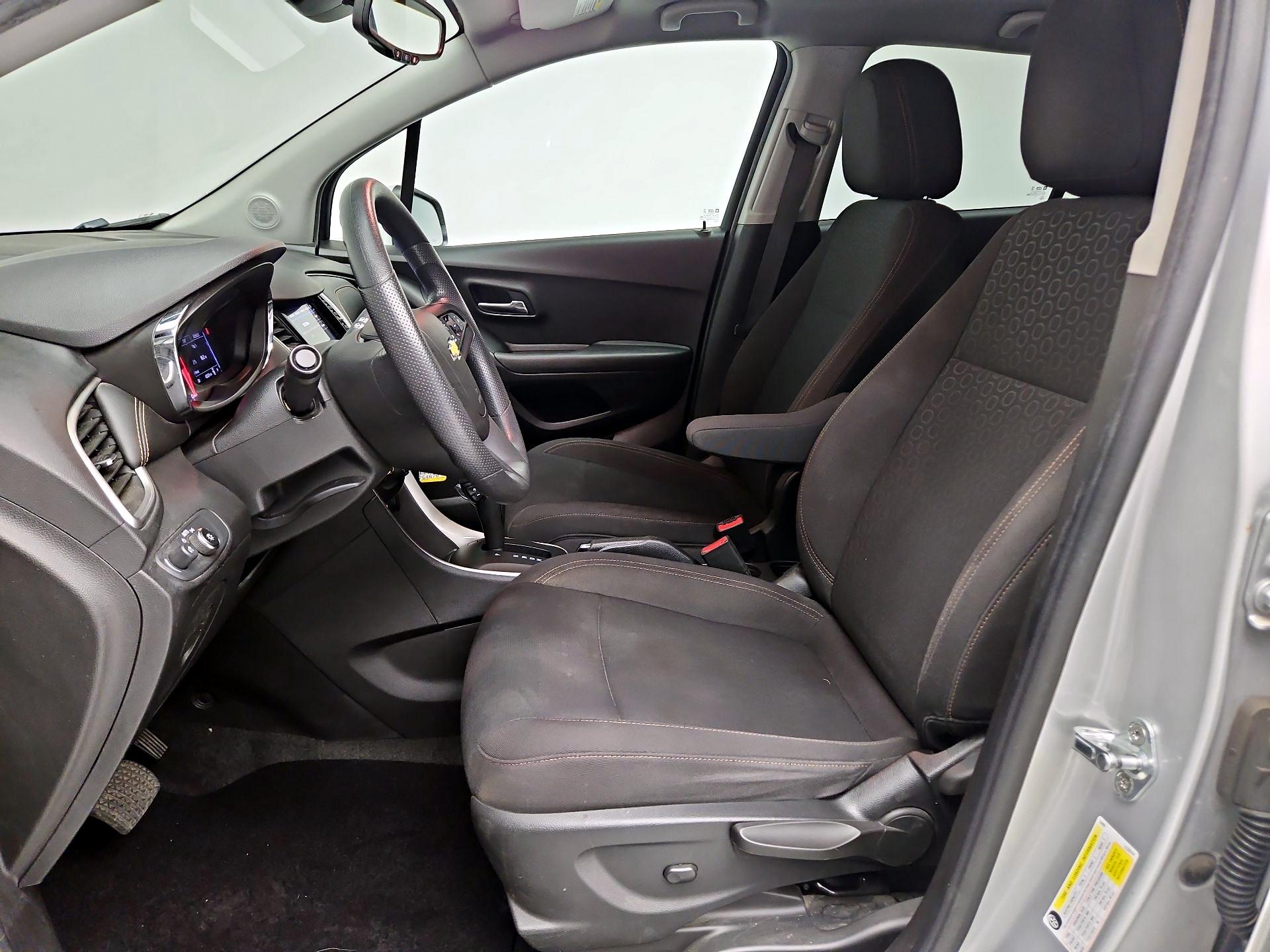 Thumbnail: 2020 Chevrolet Trax - 11