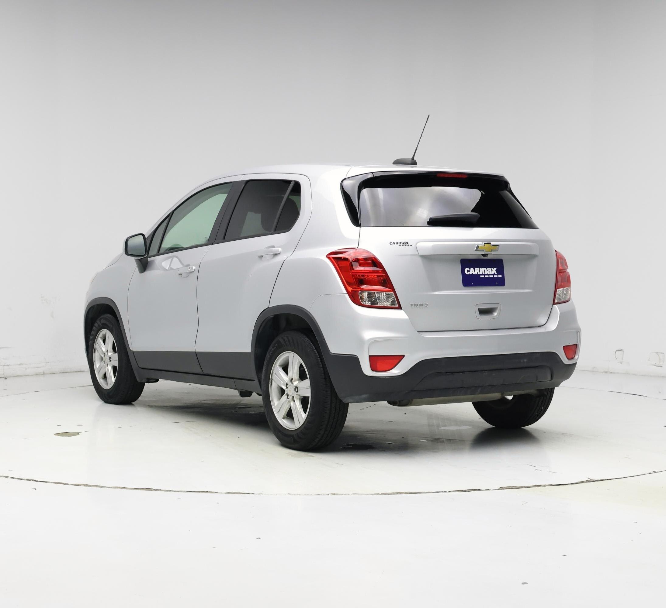 Thumbnail: 2020 Chevrolet Trax - 2