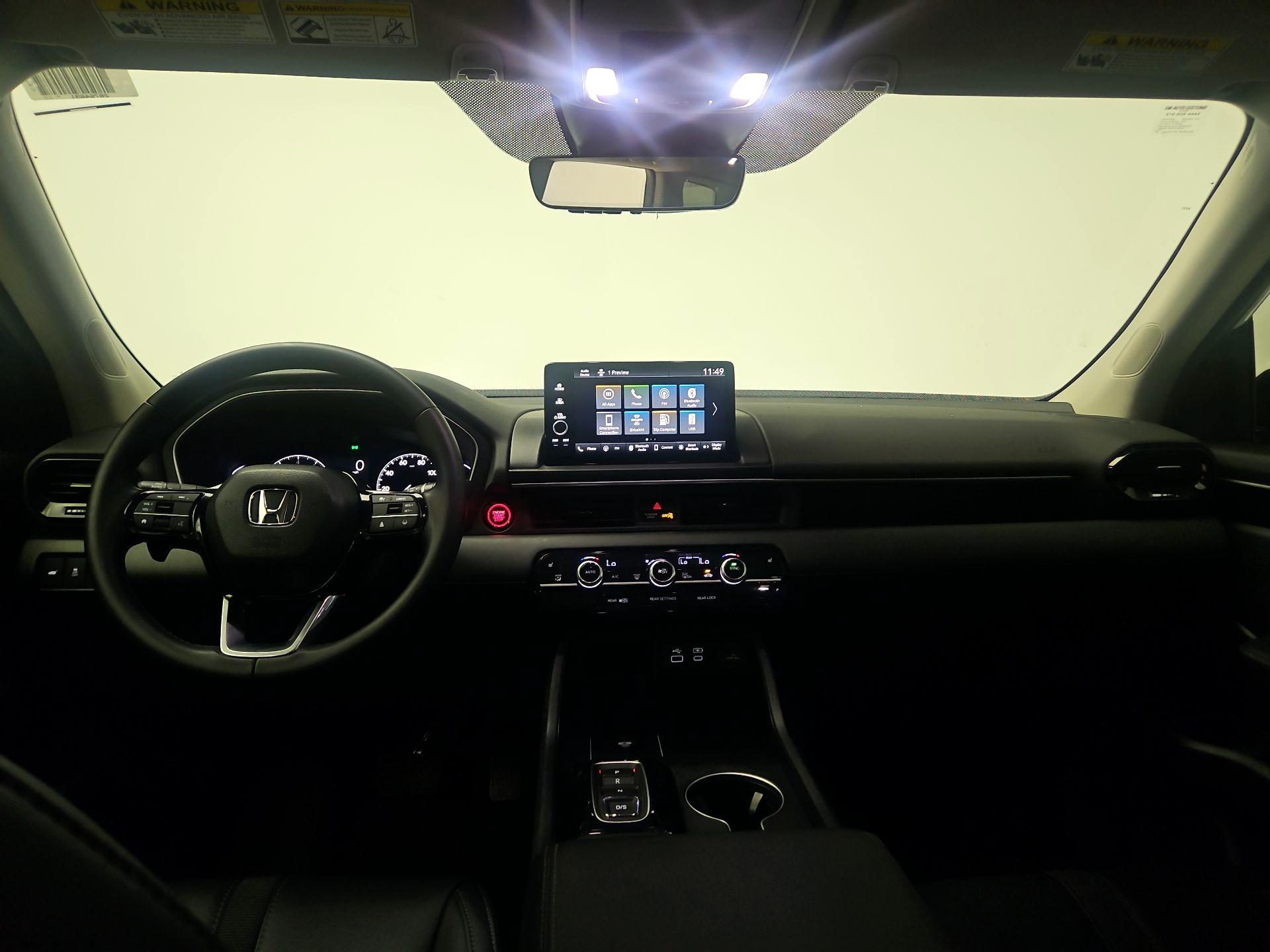 Thumbnail: 2025 Honda Pilot - 9