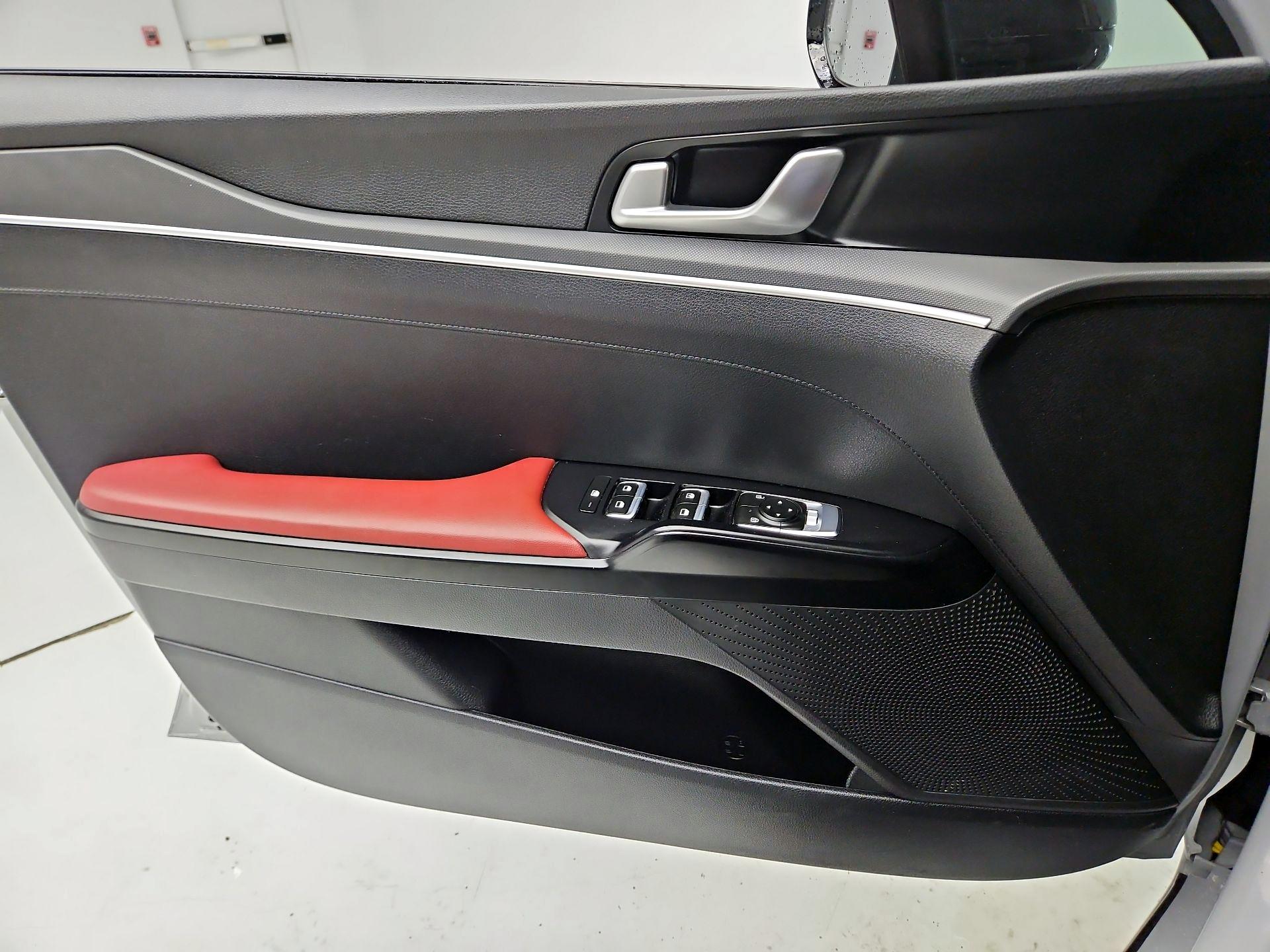 Thumbnail: 2023 Kia K5 - 12
