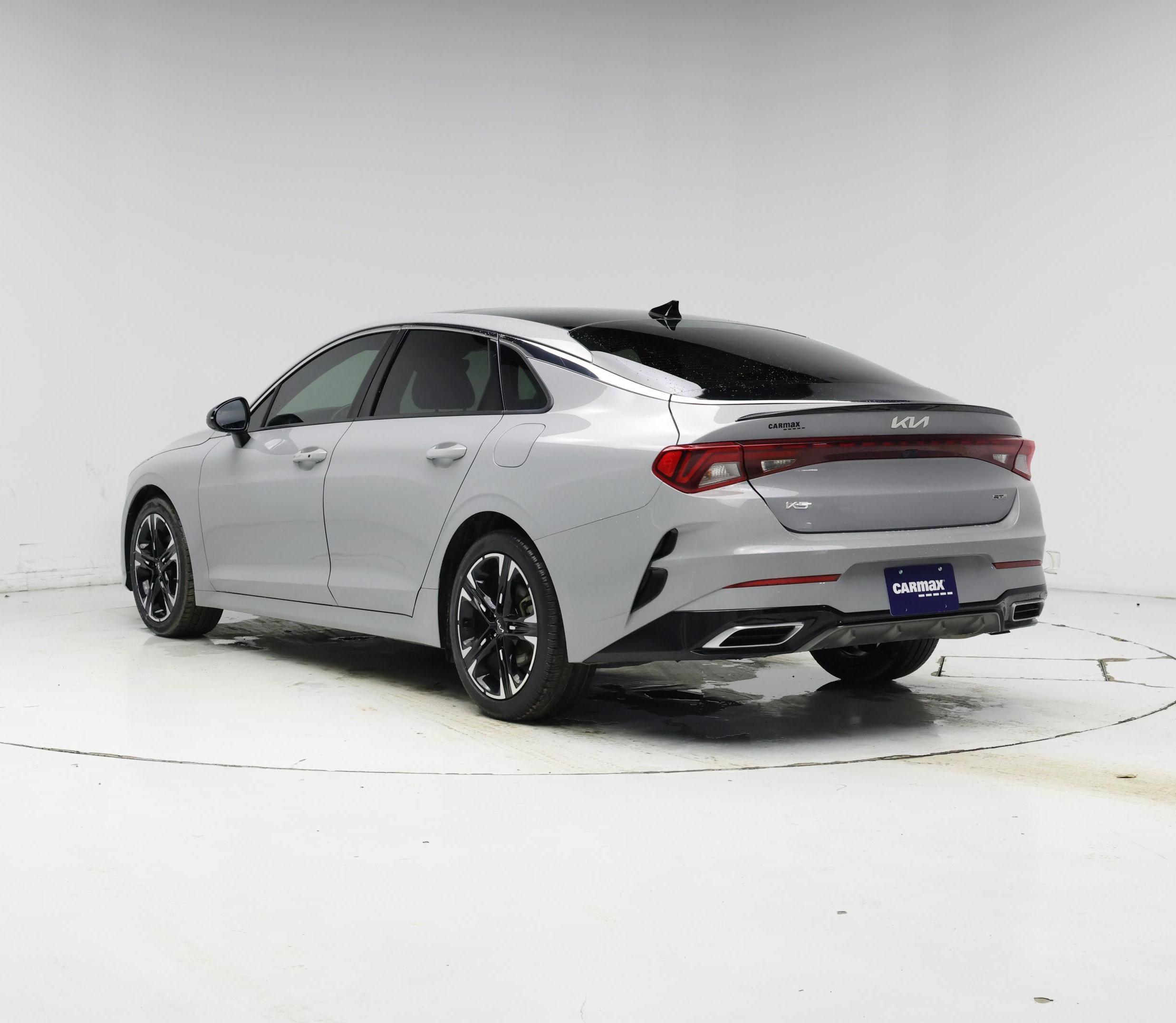 Thumbnail: 2023 Kia K5 - 2