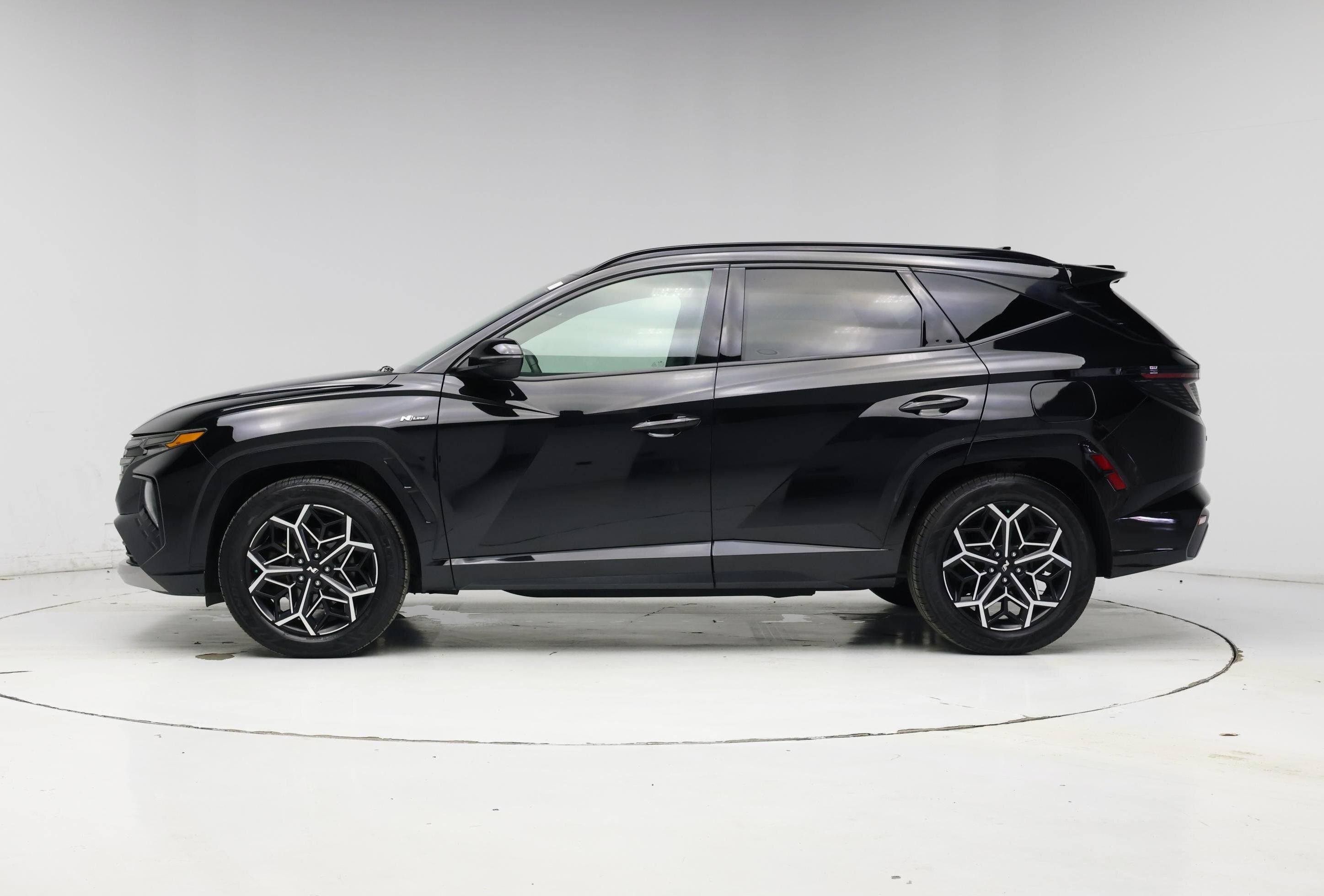 Thumbnail: 2022 Hyundai Tucson - 3