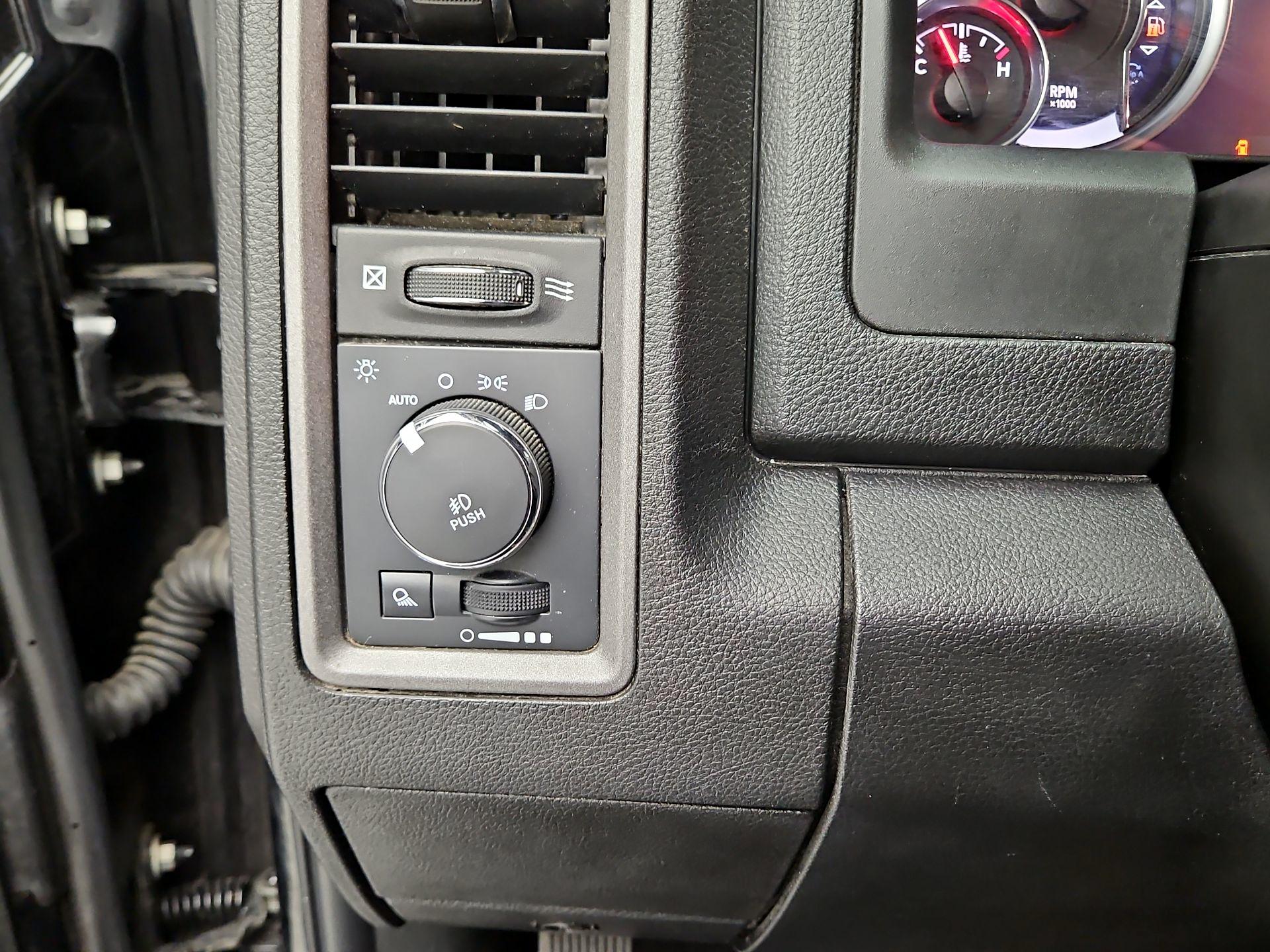 Thumbnail: 2024 RAM 1500 Classic - 13