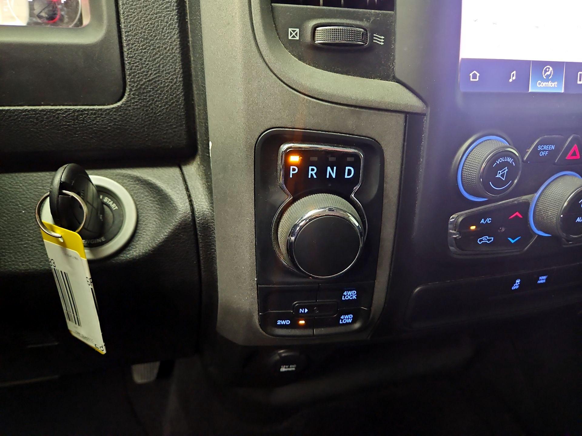 Thumbnail: 2024 RAM 1500 Classic - 17