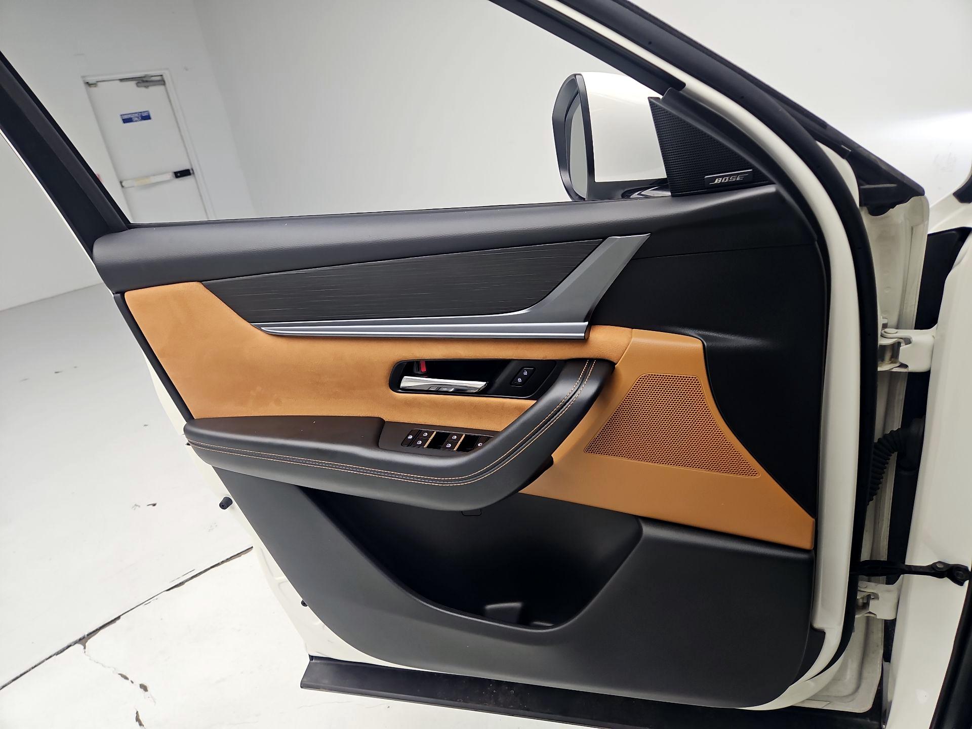 Thumbnail: 2024 Mazda CX-90 - 12