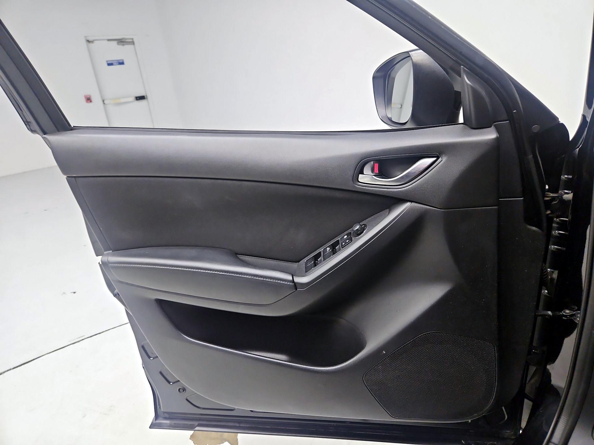 Thumbnail: 2016 Mazda CX-5 - 12