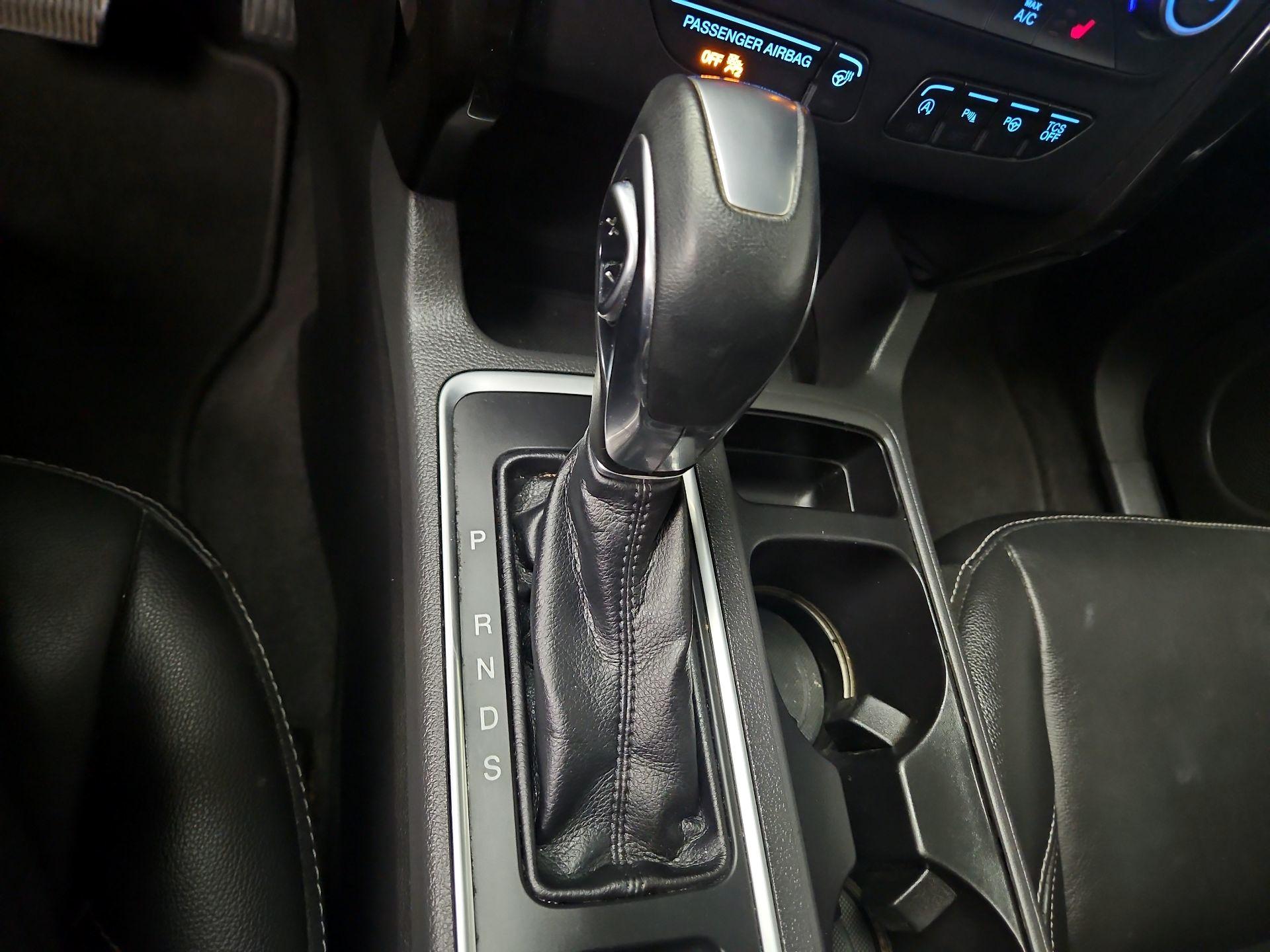 Thumbnail: 2018 Ford Escape - 18