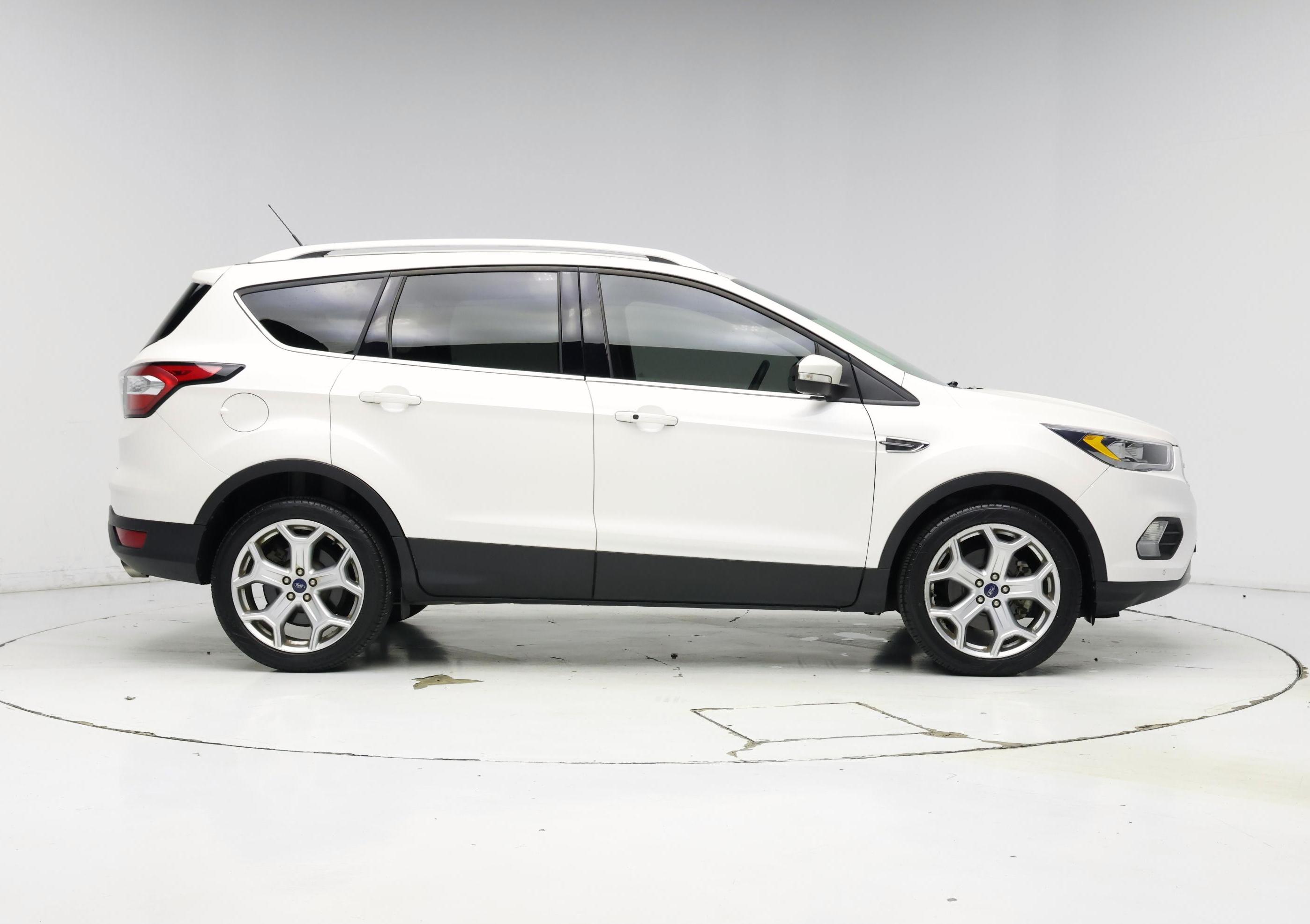 Thumbnail: 2018 Ford Escape - 7