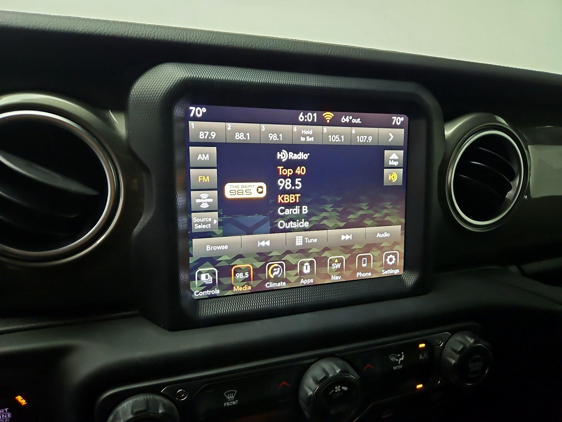 Thumbnail: 2023 Jeep Wrangler - 16