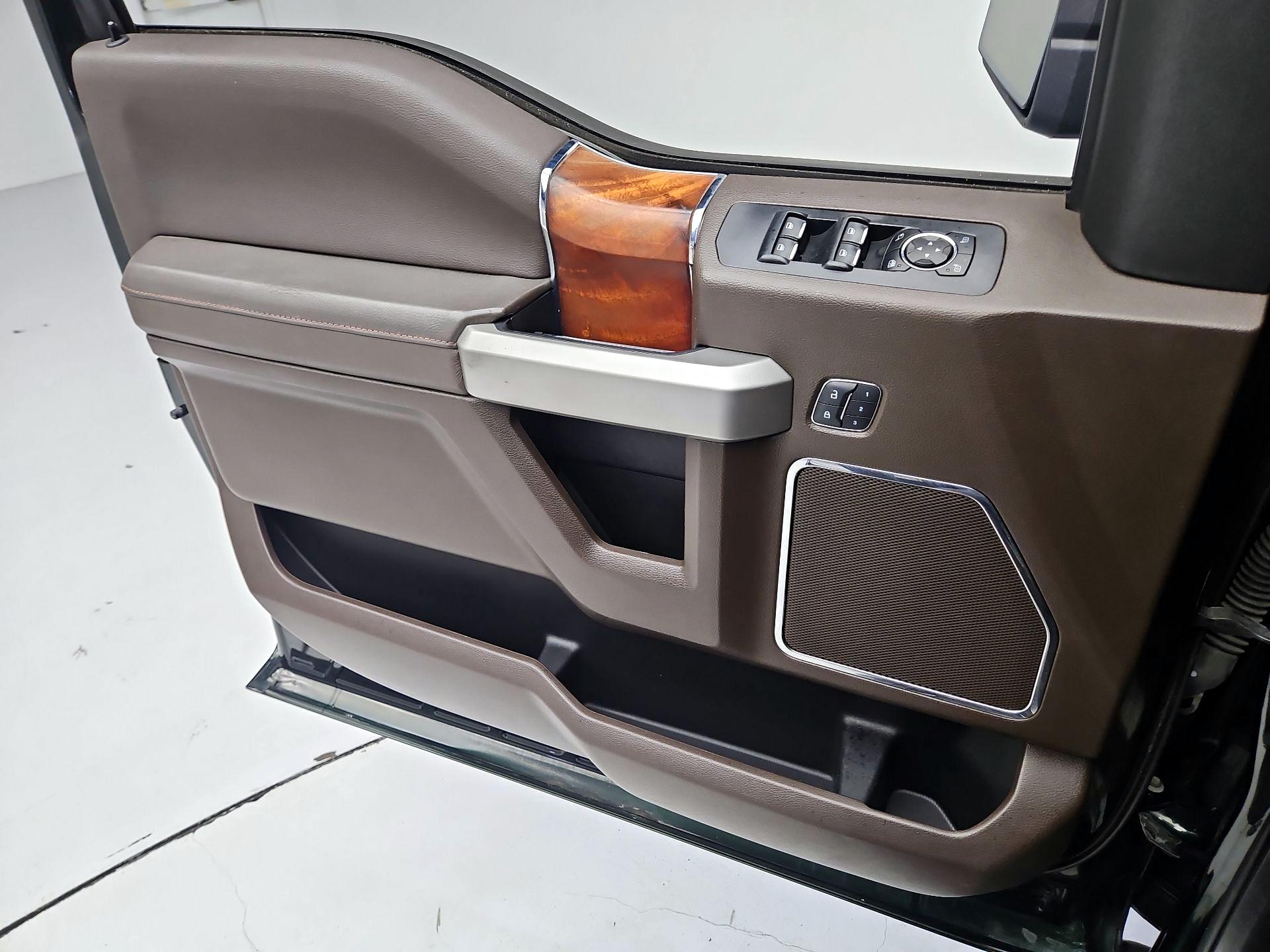Thumbnail: 2015 Ford F-150 - 12